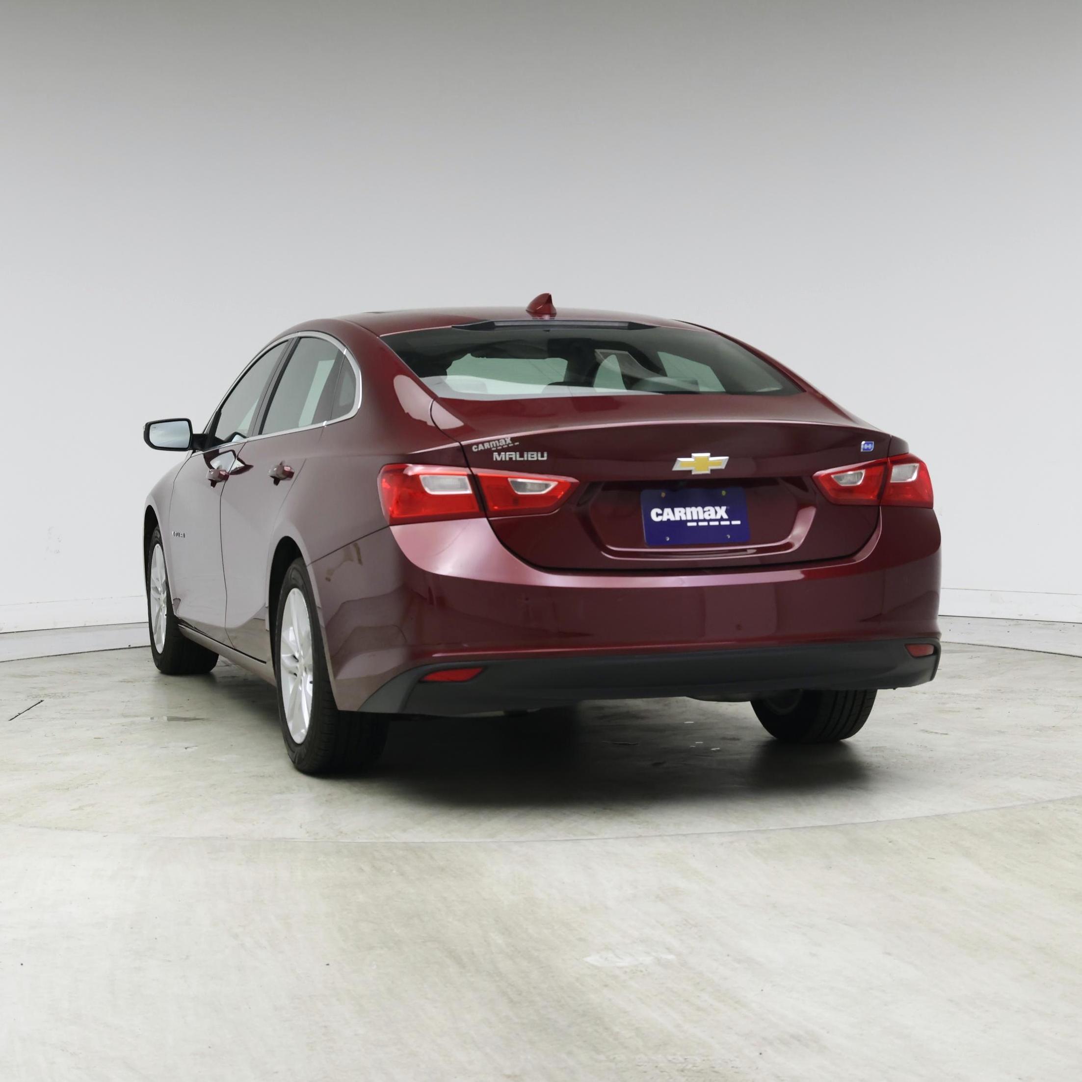 Thumbnail: 2016 Chevrolet Malibu - 6