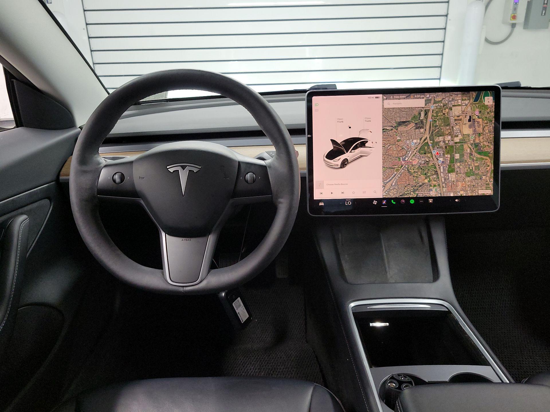 Thumbnail: 2021 Tesla Model 3 - 9