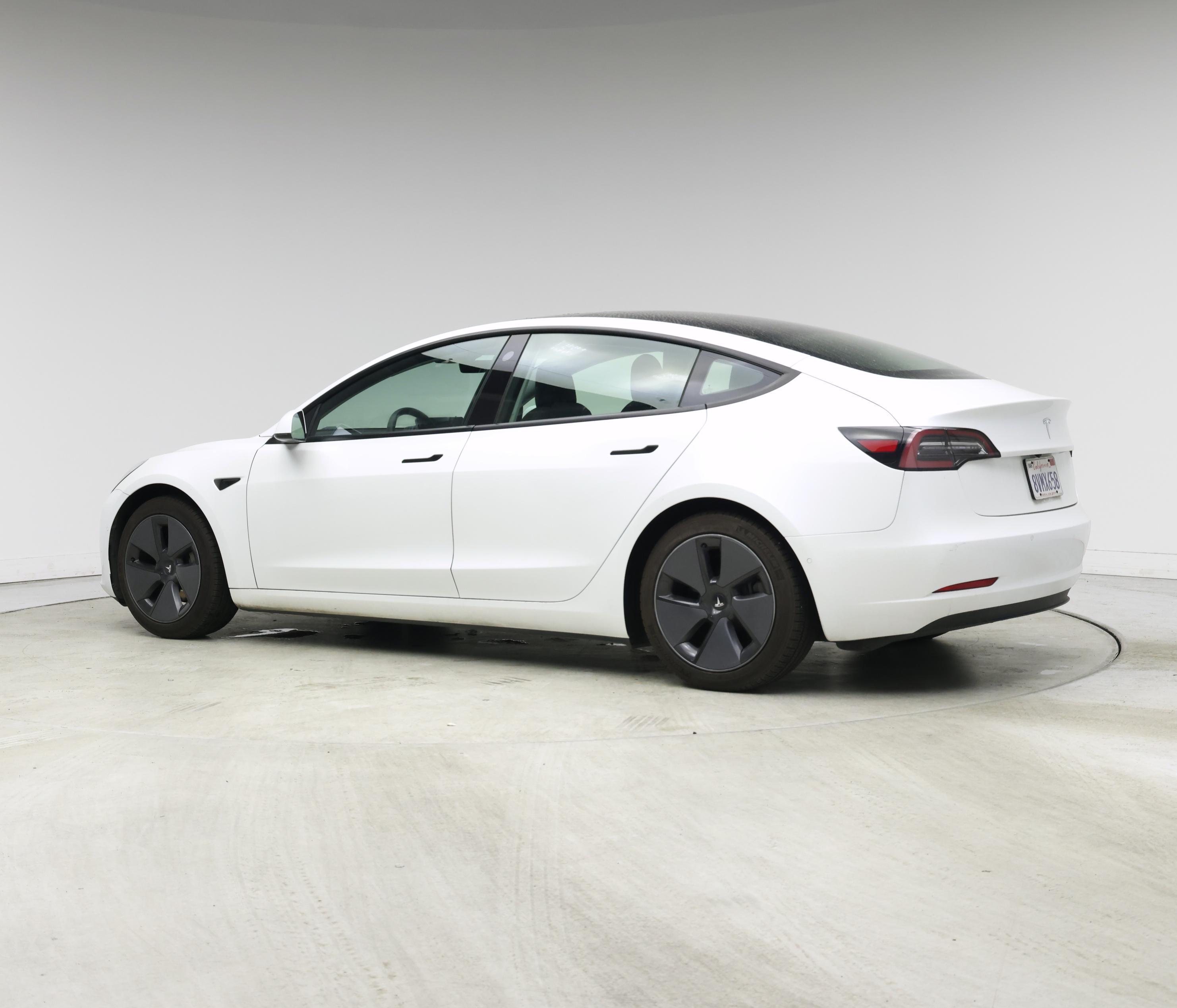 Thumbnail: 2021 Tesla Model 3 - 2