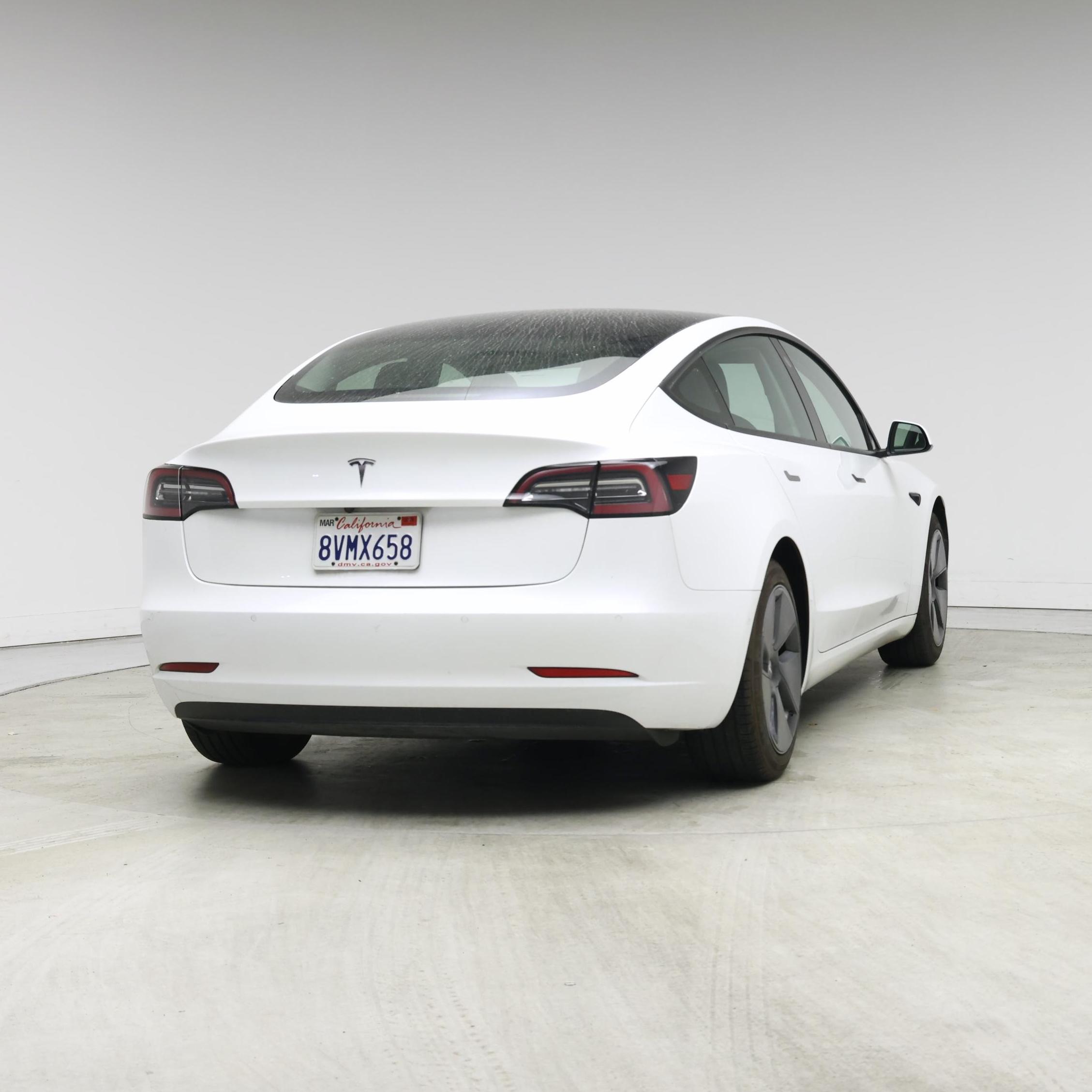 Thumbnail: 2021 Tesla Model 3 - 8