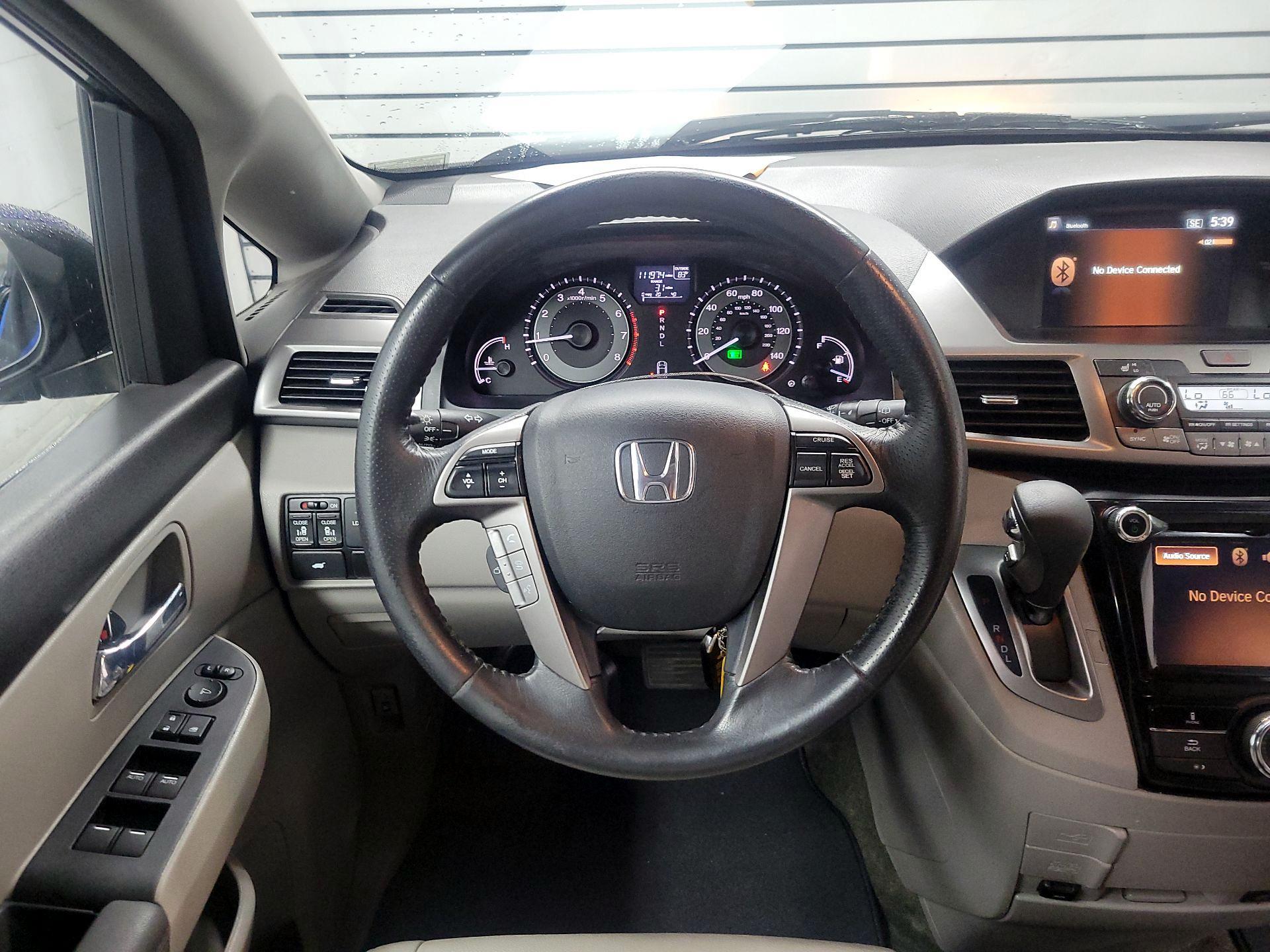 Thumbnail: 2016 Honda Odyssey - 10