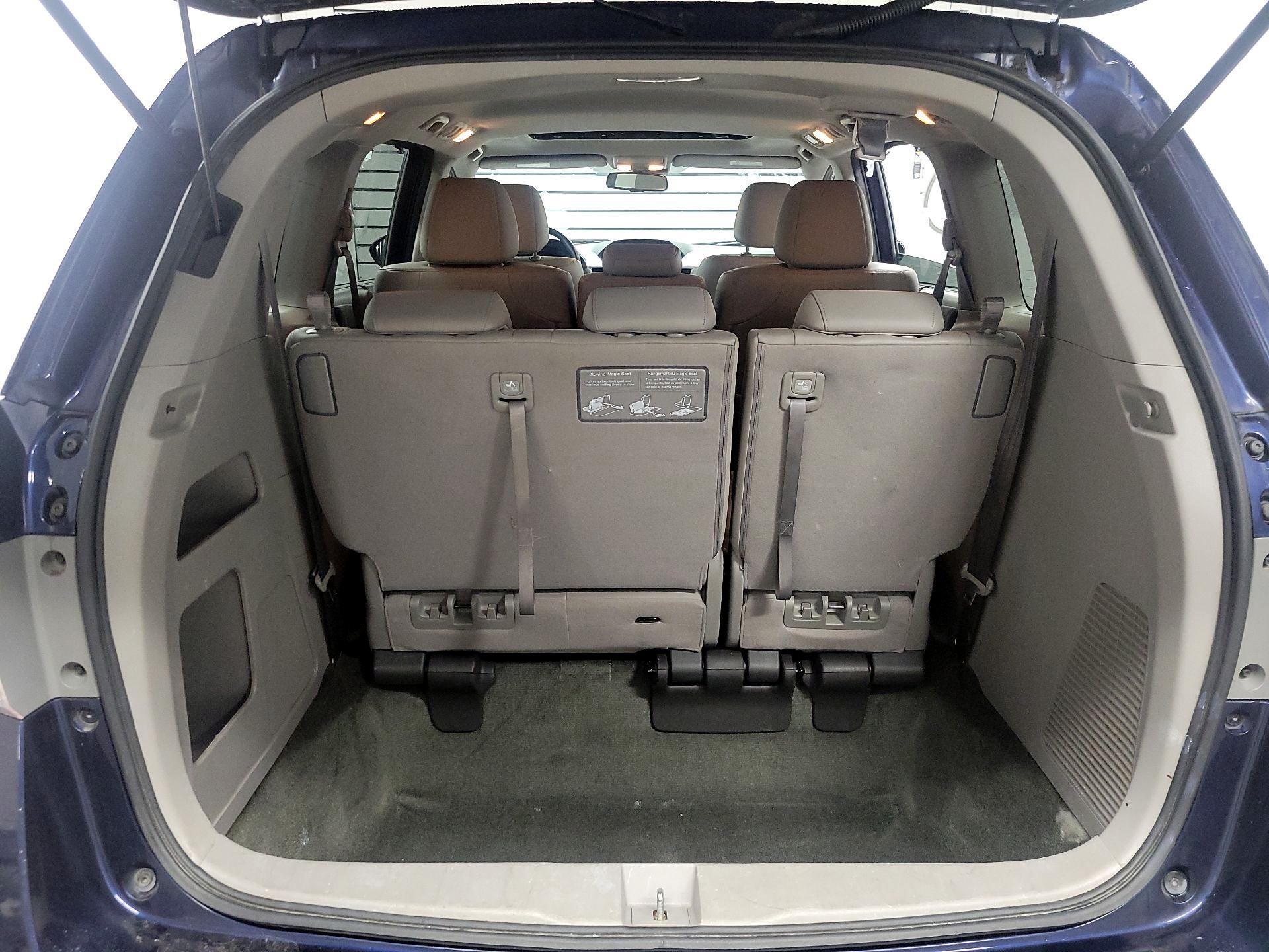 Thumbnail: 2016 Honda Odyssey - 18