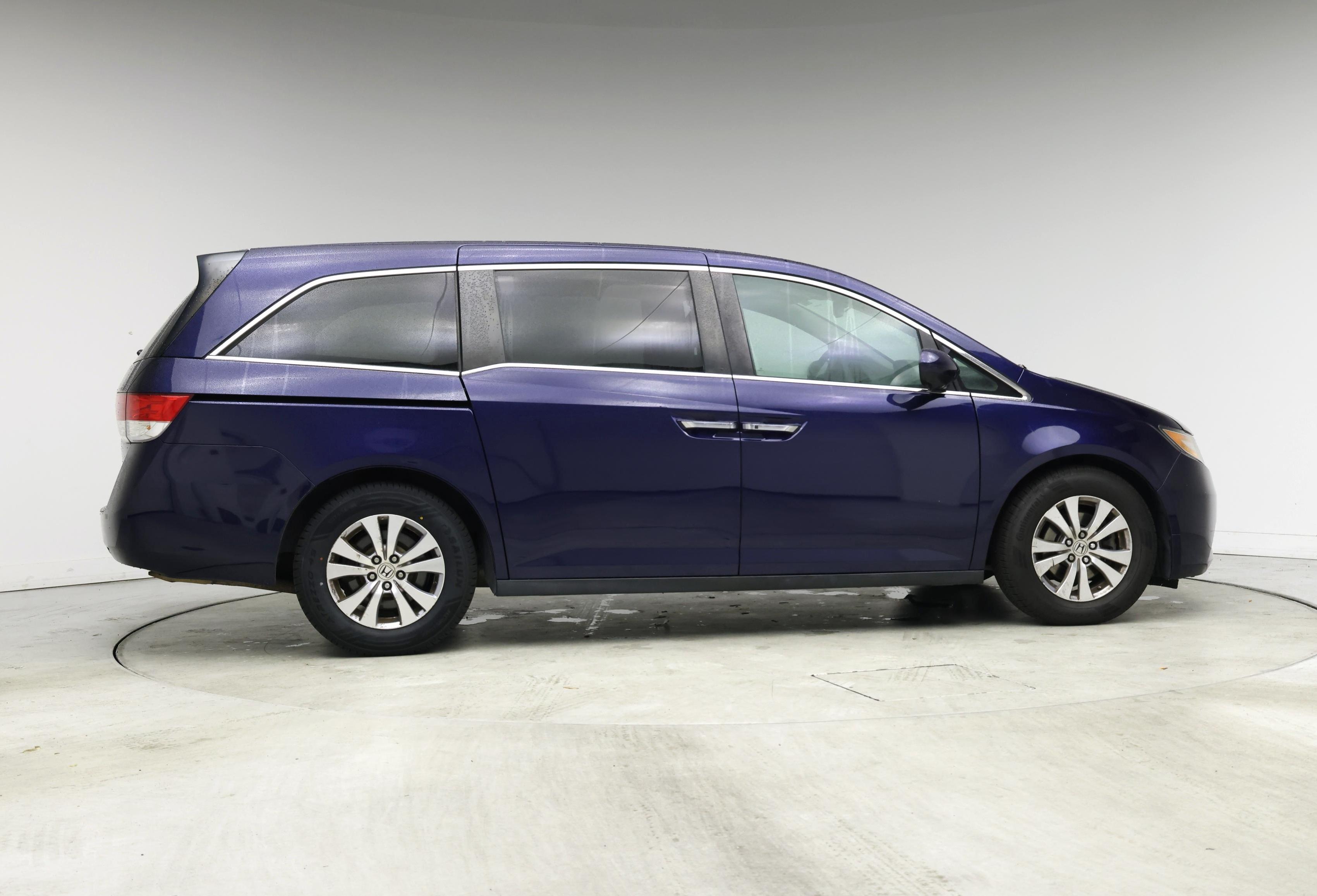 Thumbnail: 2016 Honda Odyssey - 7