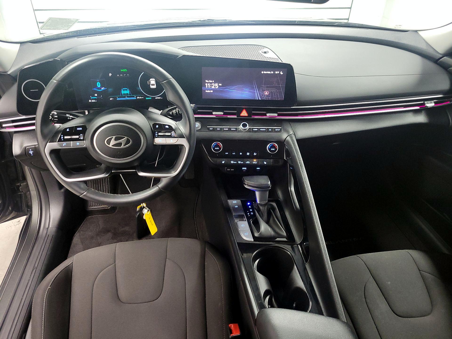 Thumbnail: 2024 Hyundai Elantra - 9