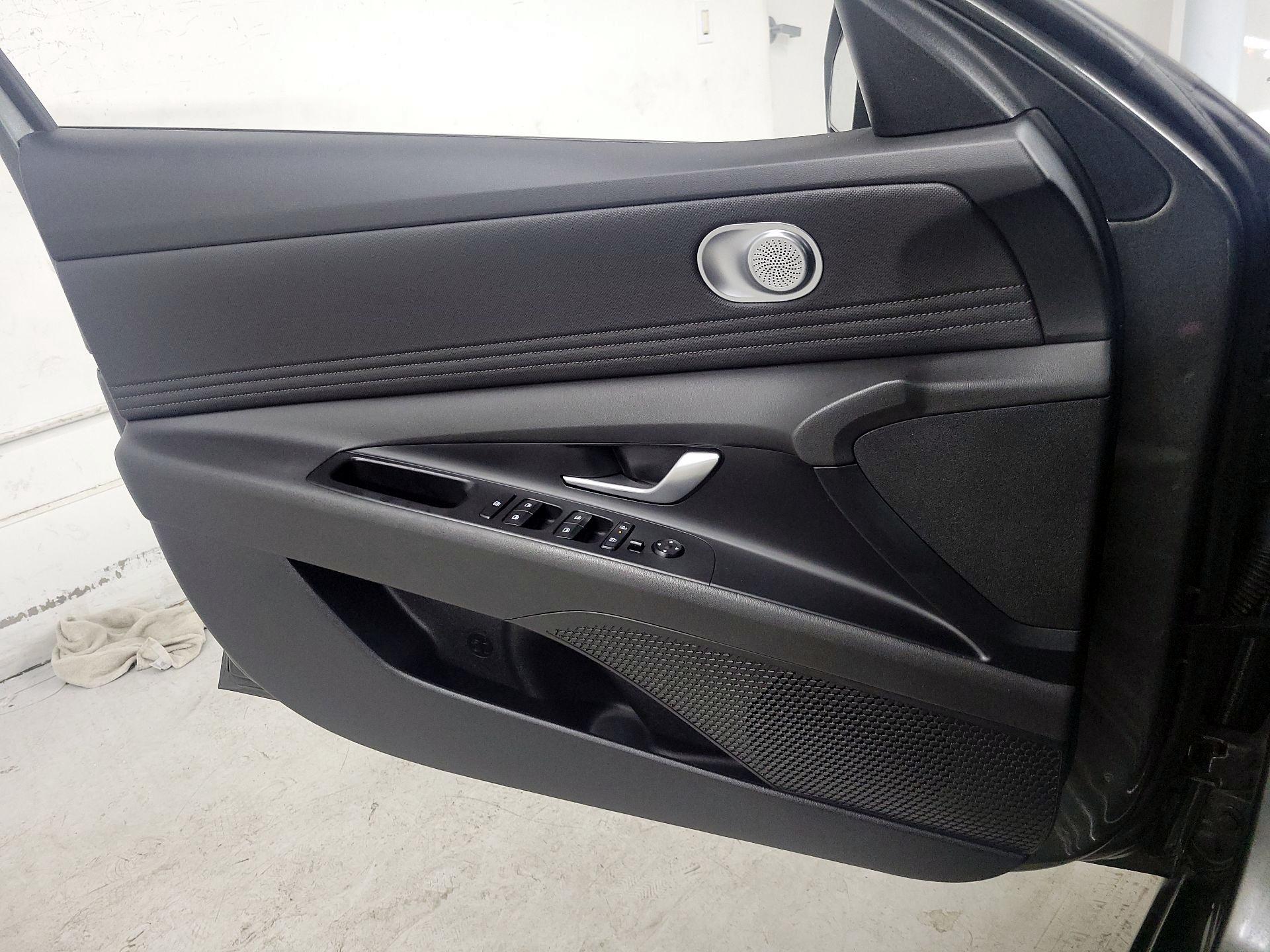 Thumbnail: 2024 Hyundai Elantra - 12