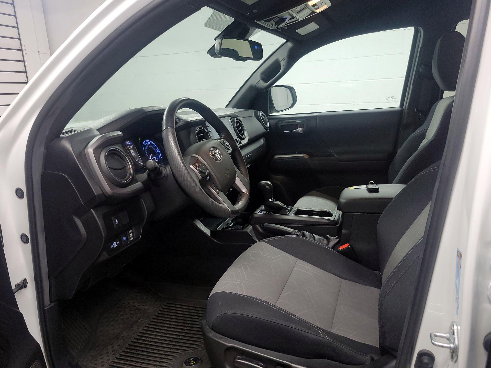 Thumbnail: 2023 Toyota Tacoma - 11