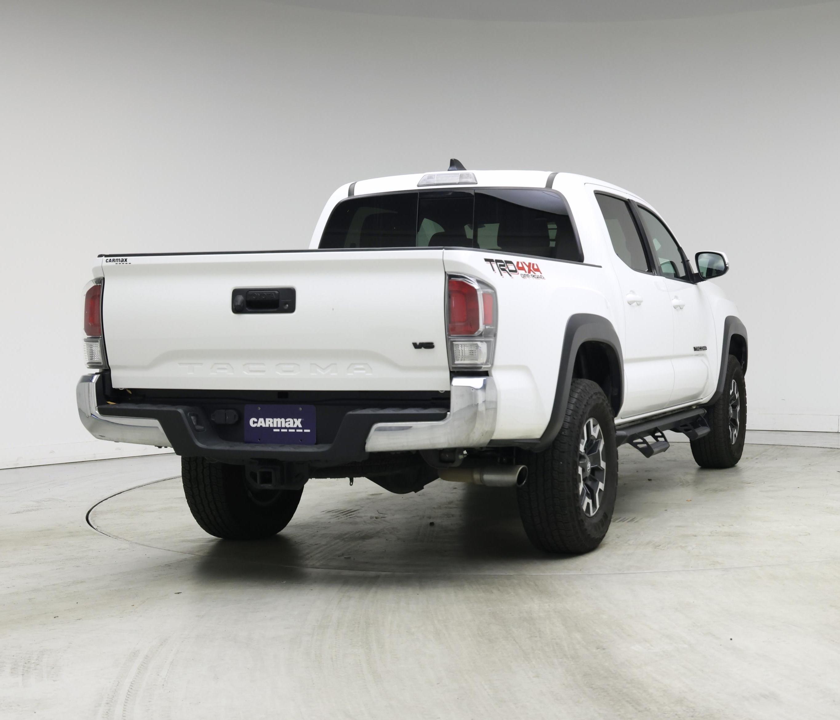 Thumbnail: 2023 Toyota Tacoma - 8