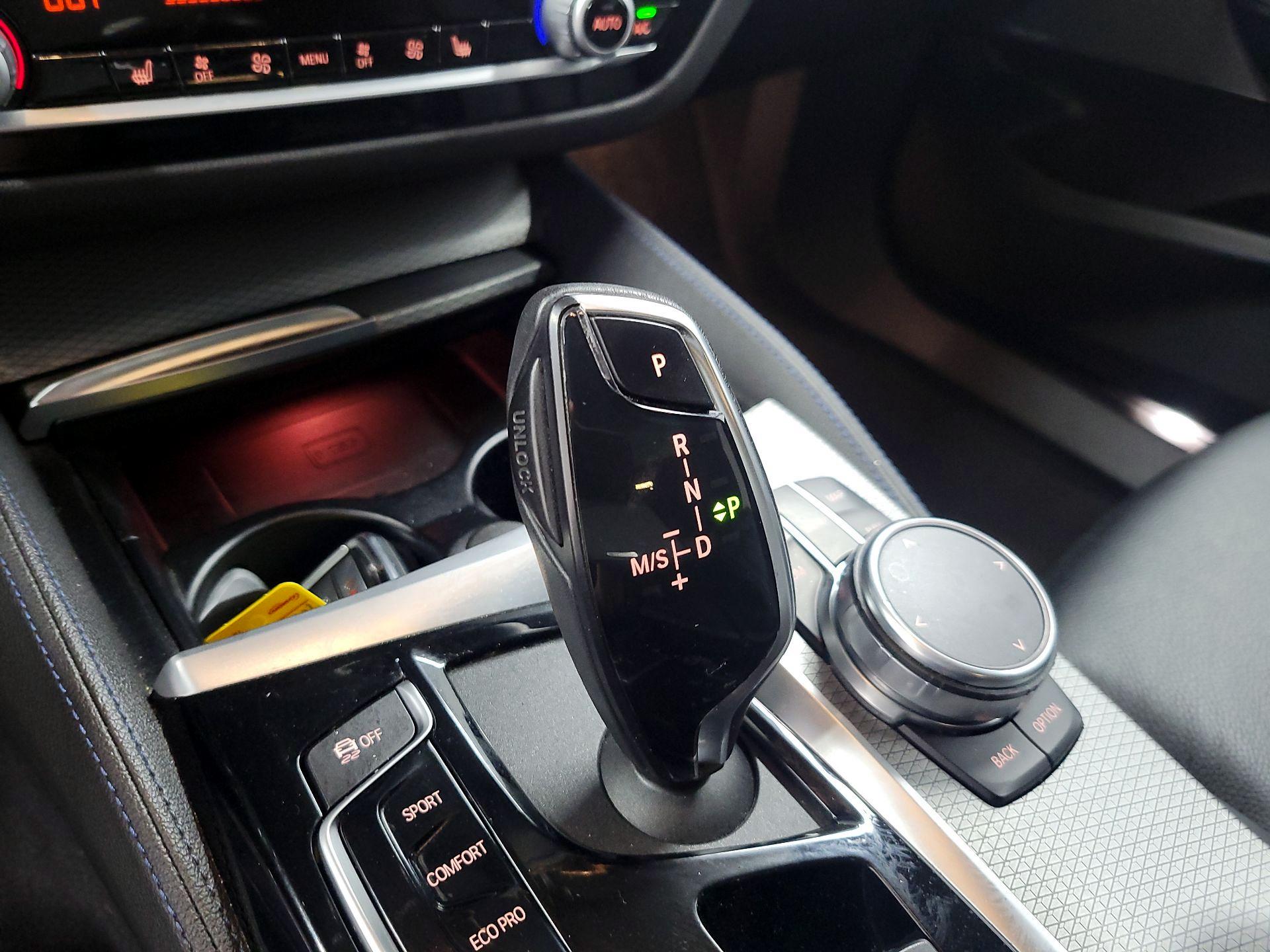 Thumbnail: 2019 BMW 6 Series - 17