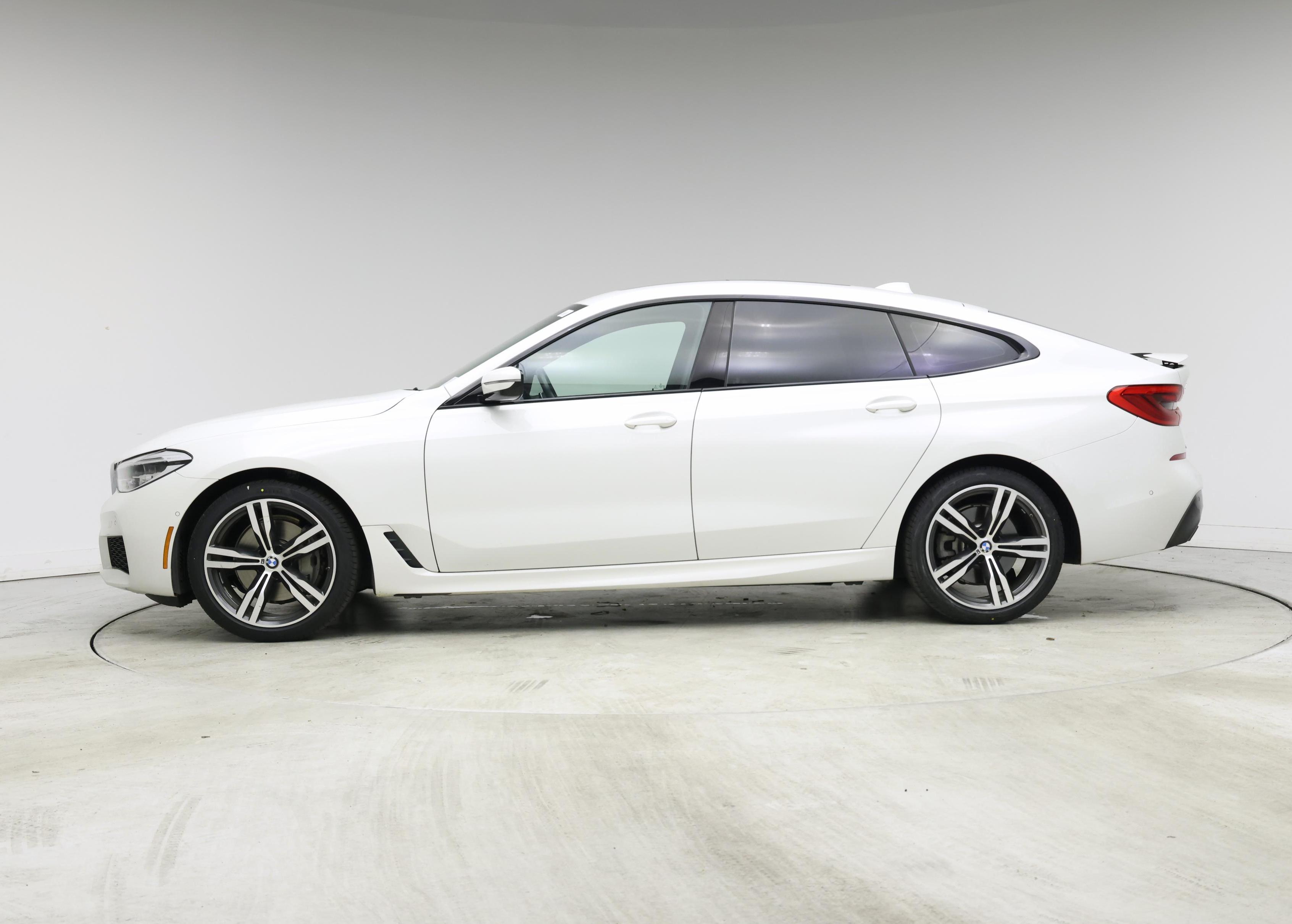 Thumbnail: 2019 BMW 6 Series - 3