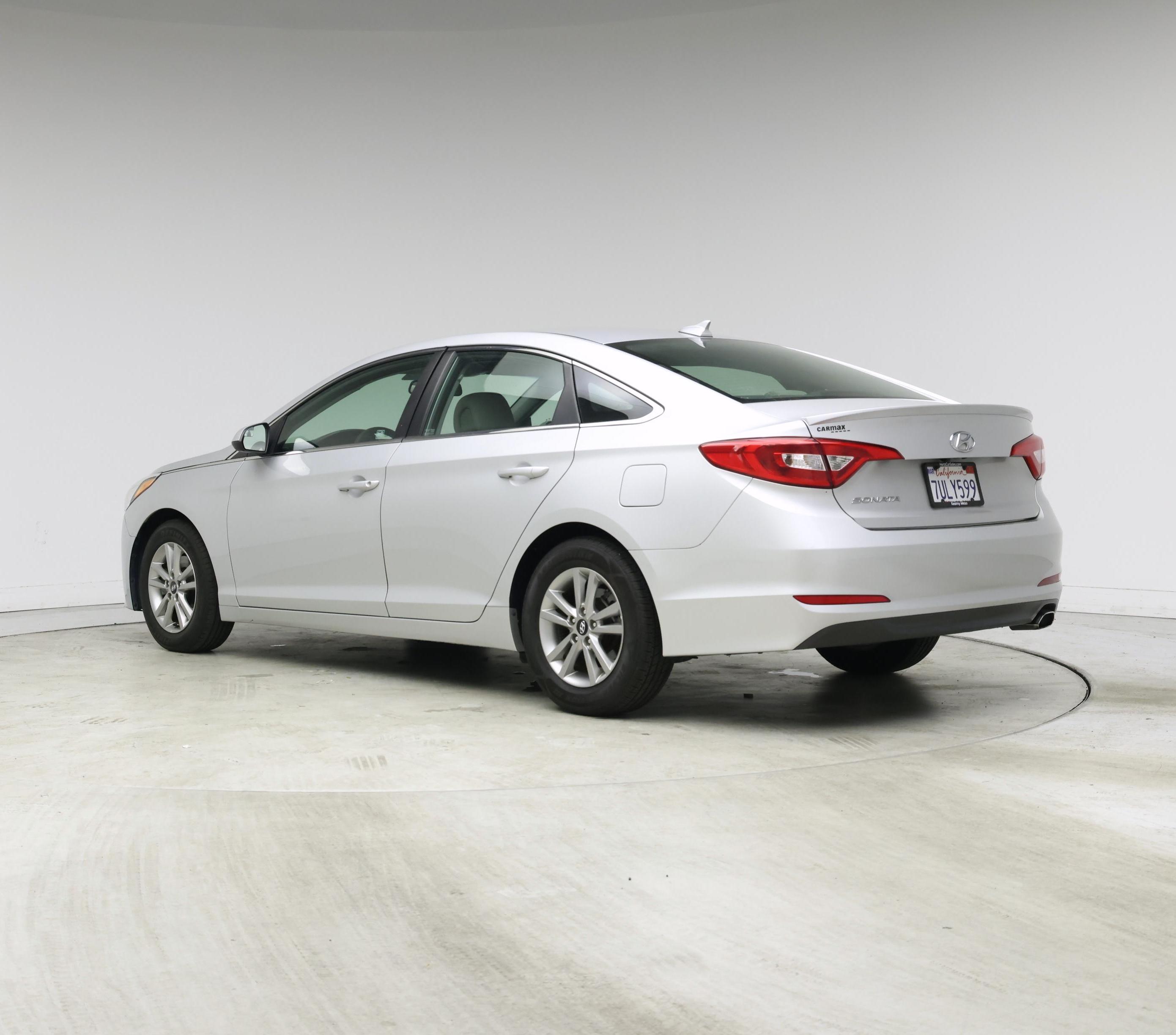 Thumbnail: 2016 Hyundai Sonata - 2