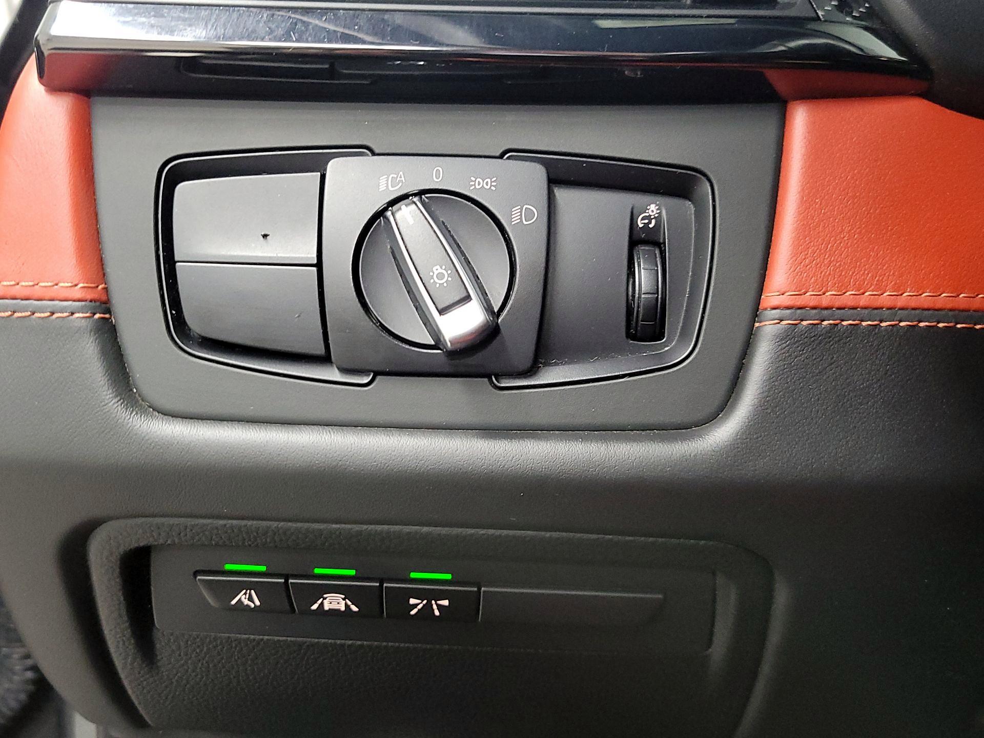 Thumbnail: 2015 BMW M4 - 13