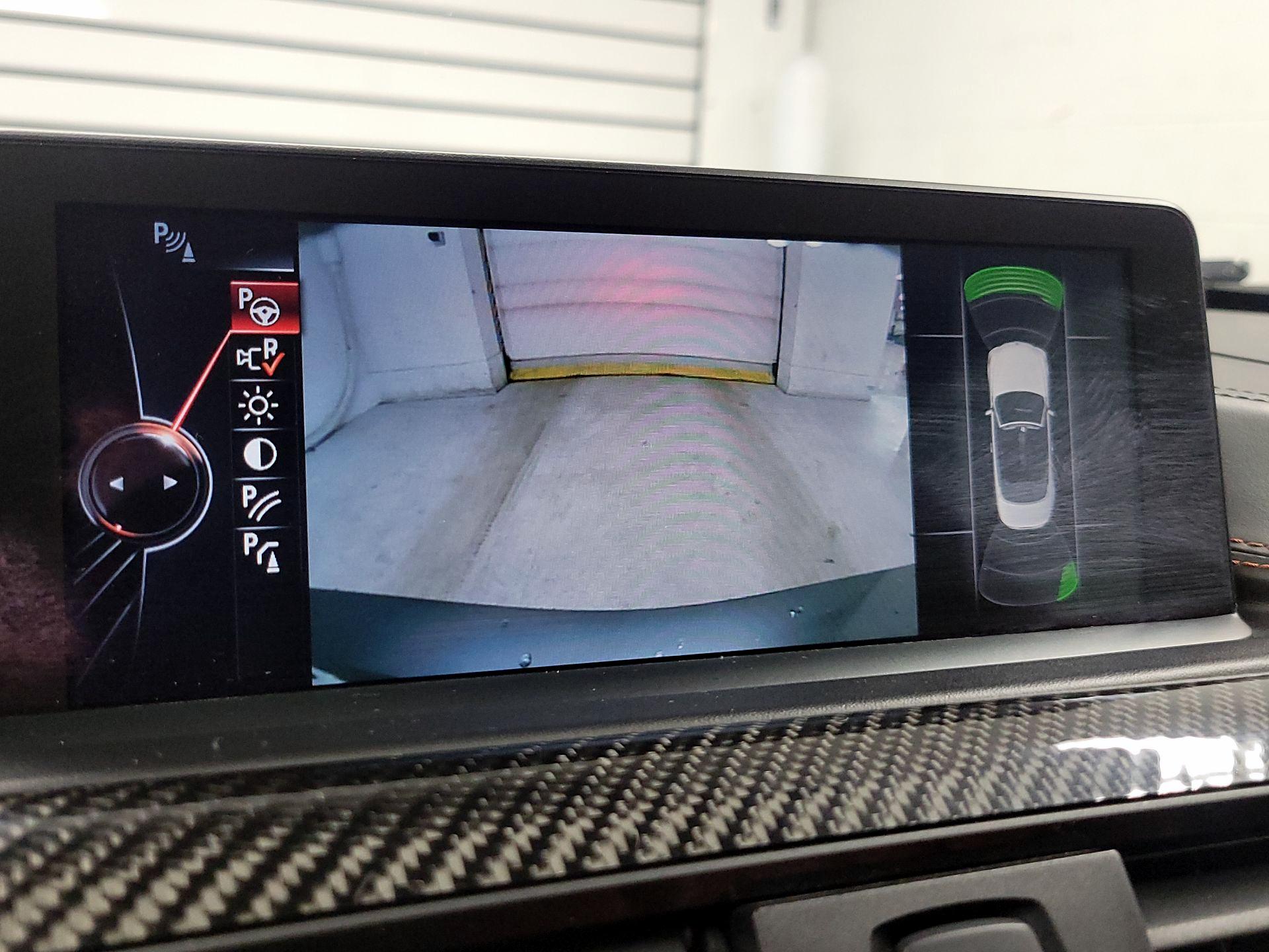 Thumbnail: 2015 BMW M4 - 14