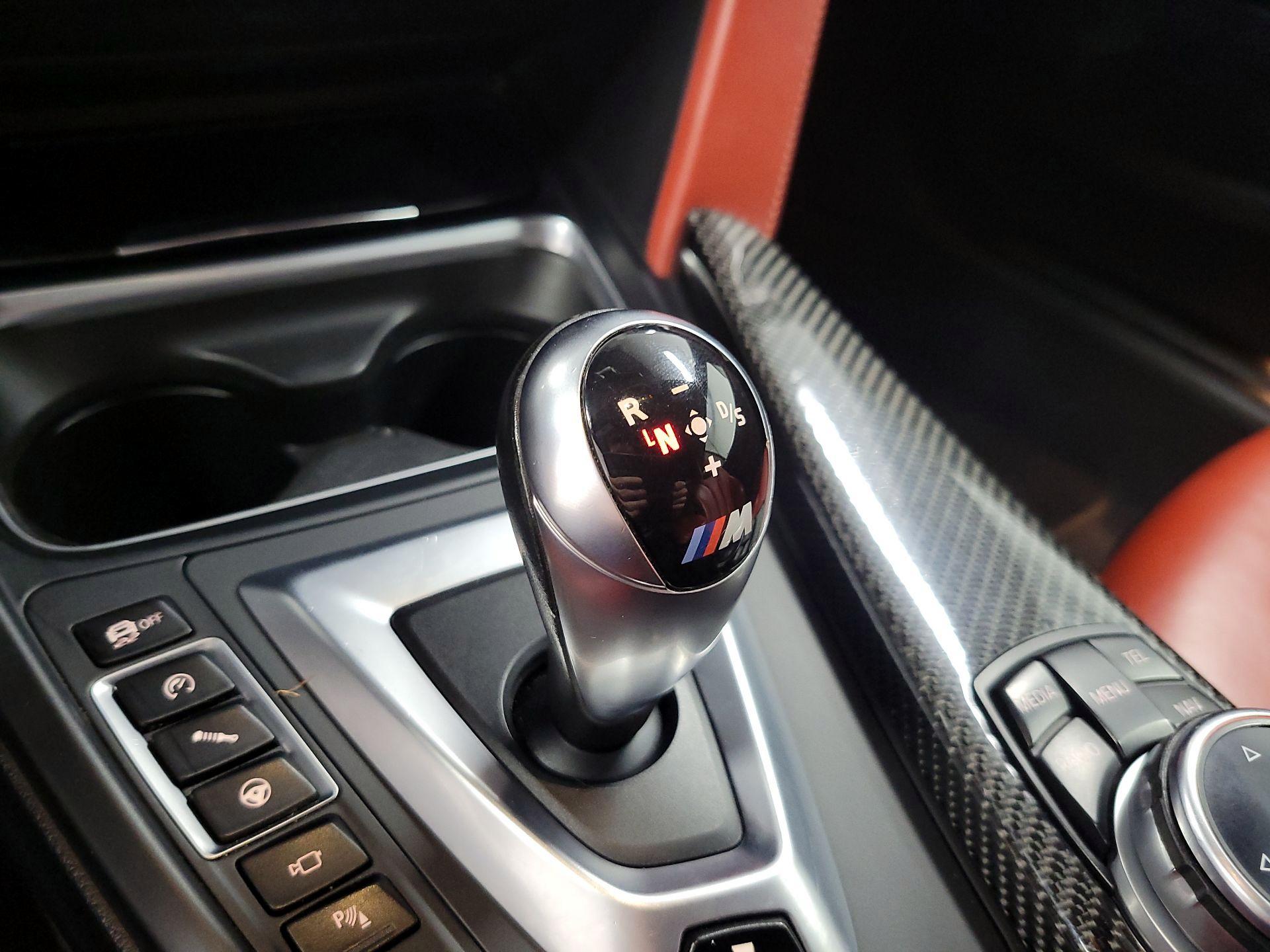 Thumbnail: 2015 BMW M4 - 17