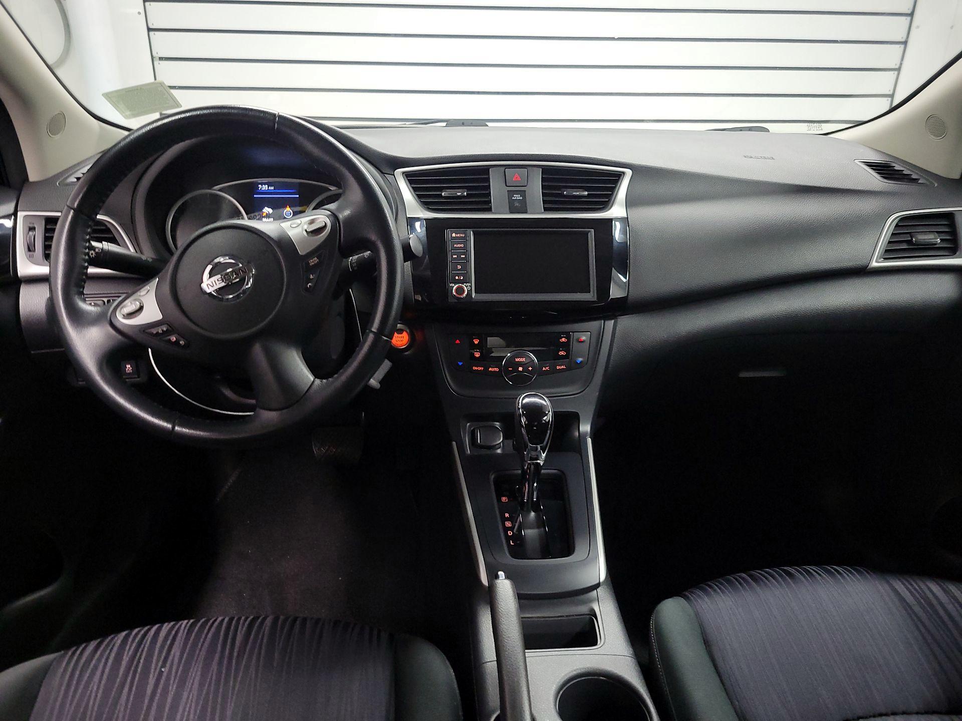 Thumbnail: 2019 Nissan Sentra - 9