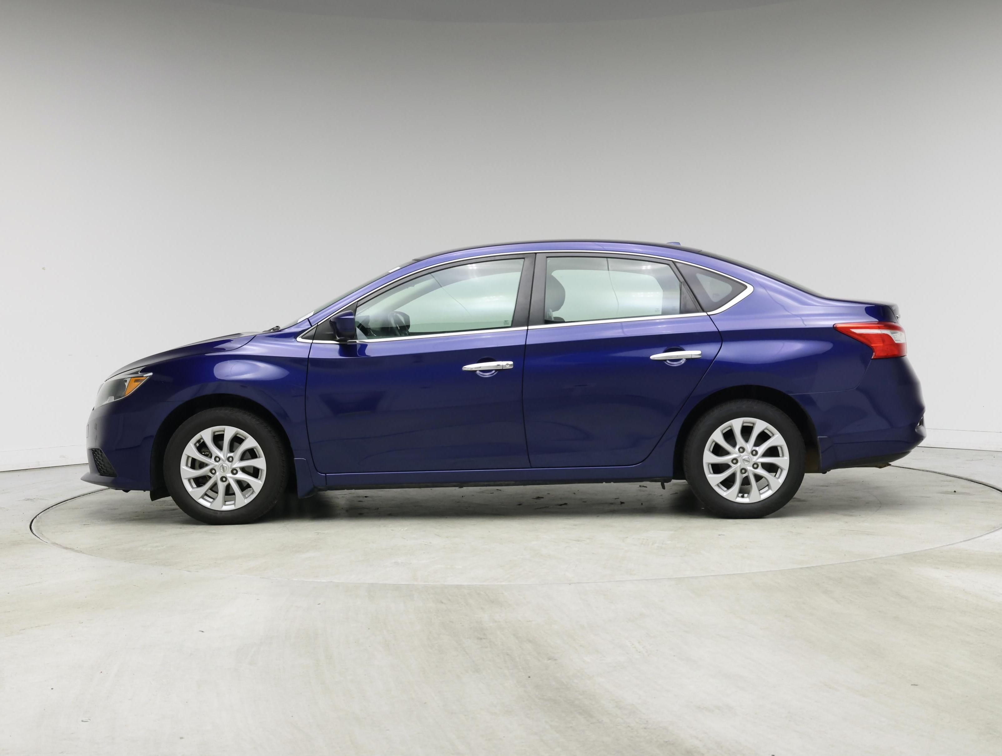 Thumbnail: 2019 Nissan Sentra - 3