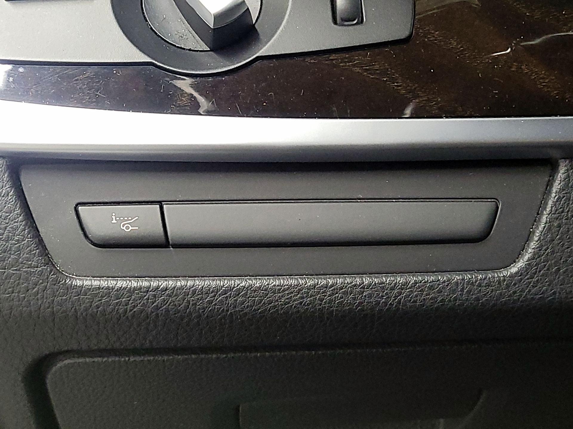 Thumbnail: 2016 BMW 5 Series - 13