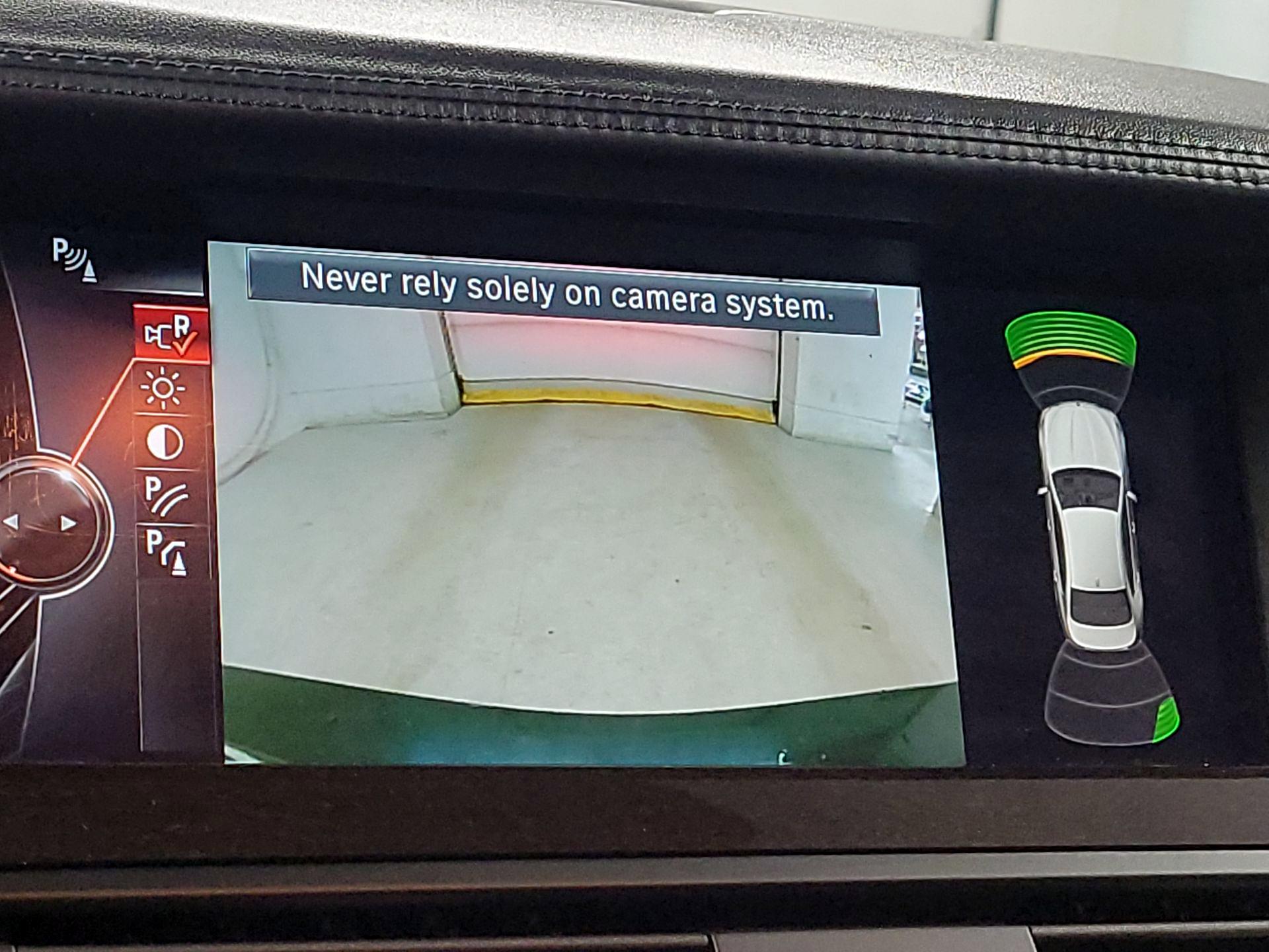 Thumbnail: 2016 BMW 5 Series - 14