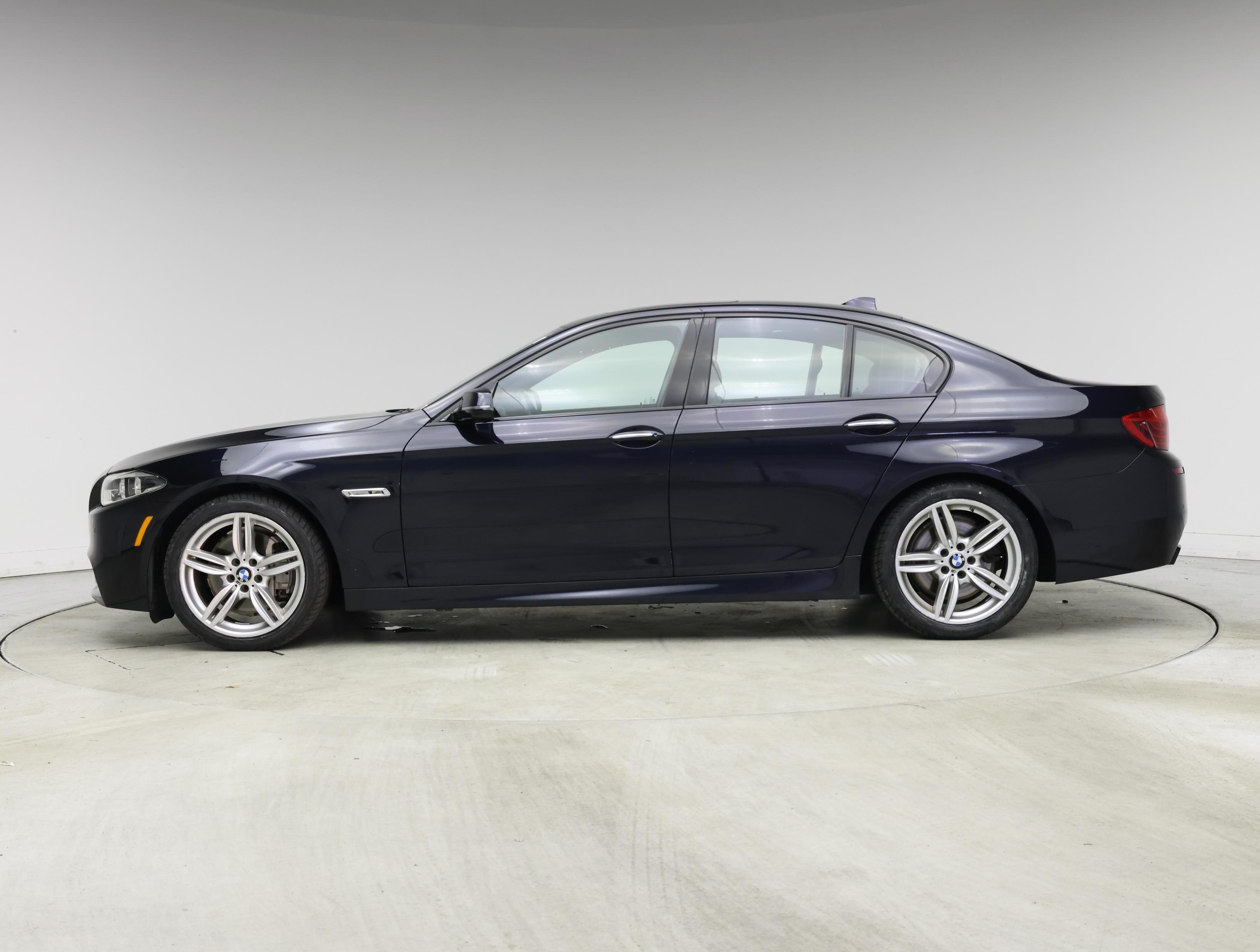 Thumbnail: 2016 BMW 5 Series - 3