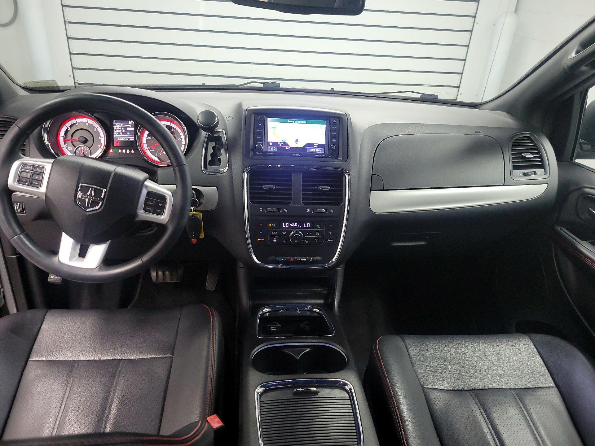 Thumbnail: 2019 Dodge Grand Caravan - 9