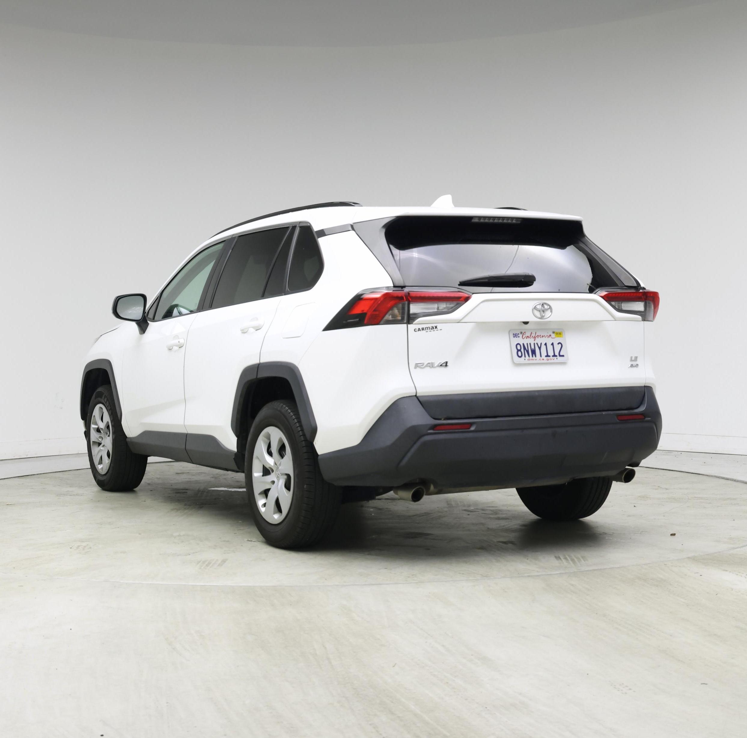 Thumbnail: 2019 Toyota RAV4 - 2