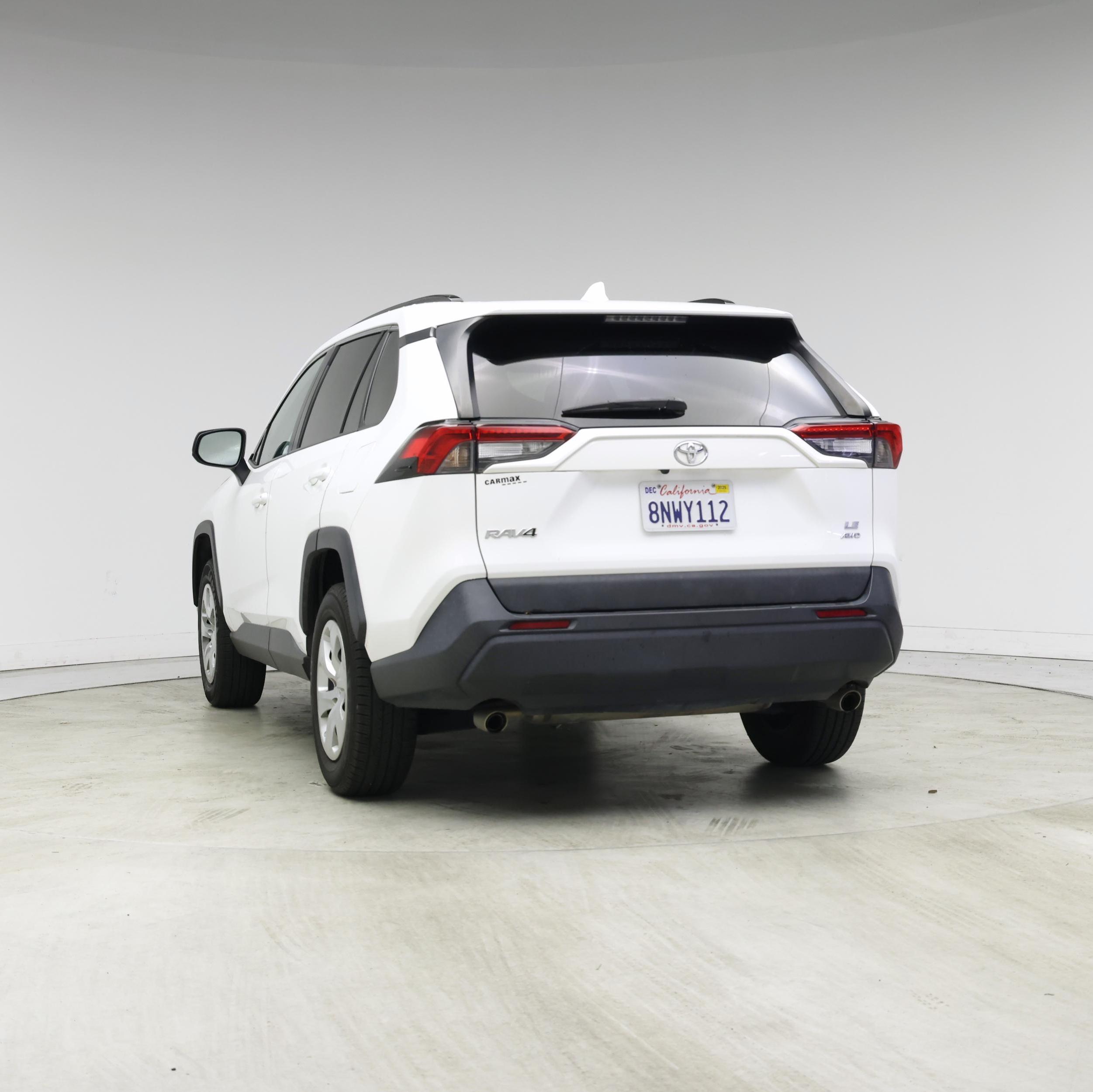 Thumbnail: 2019 Toyota RAV4 - 6