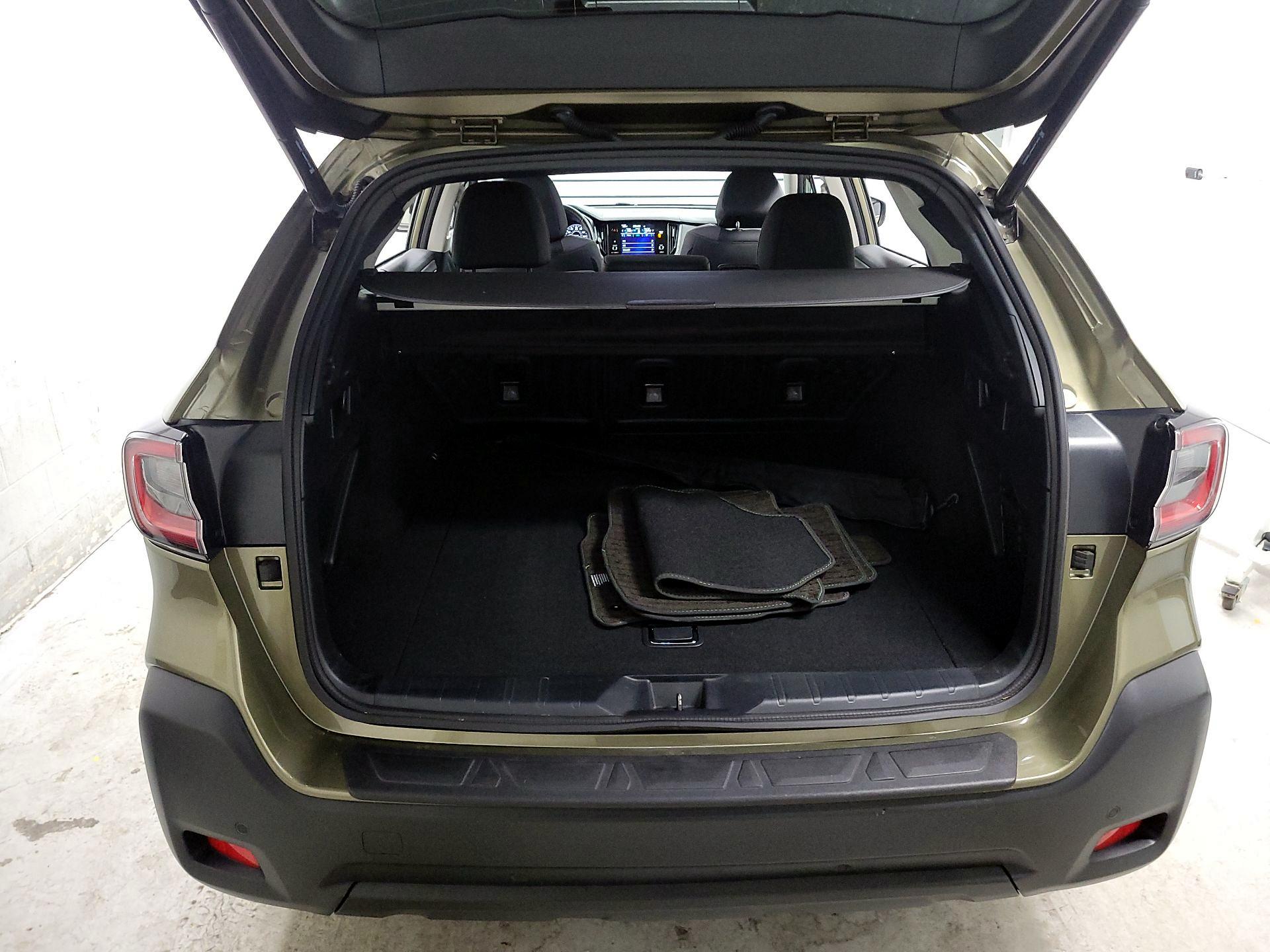 Thumbnail: 2023 Subaru Outback - 18