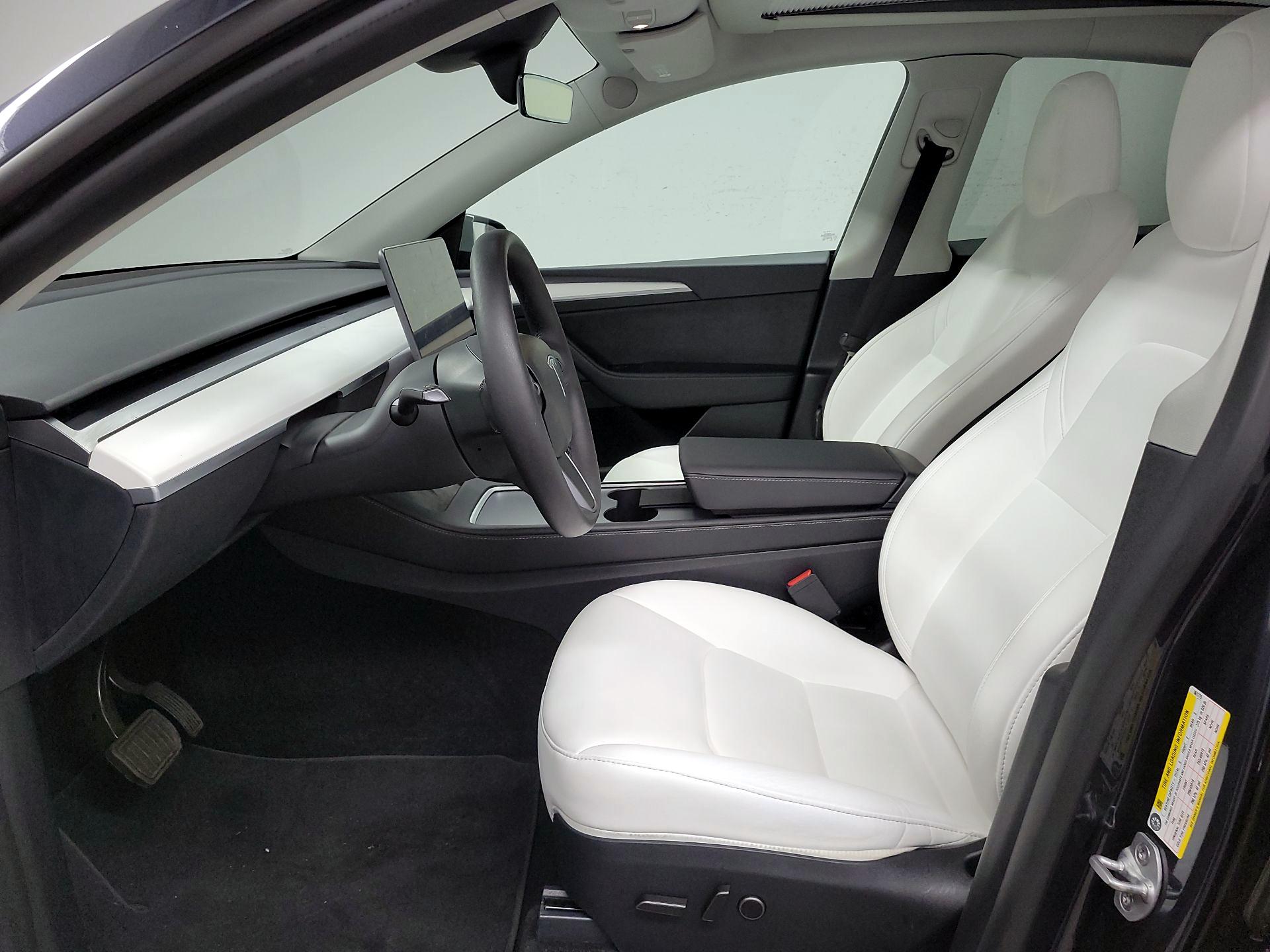 Thumbnail: 2024 Tesla Model Y - 11