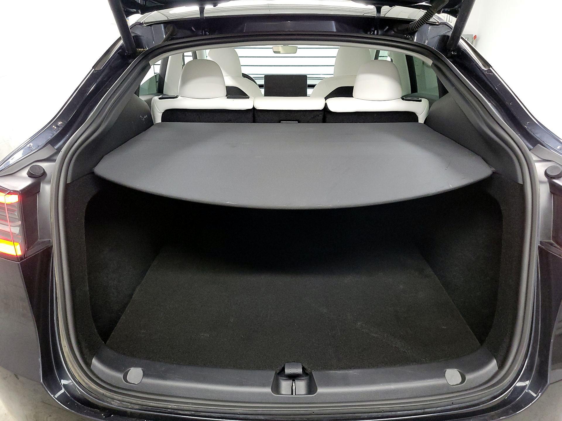 Thumbnail: 2024 Tesla Model Y - 19