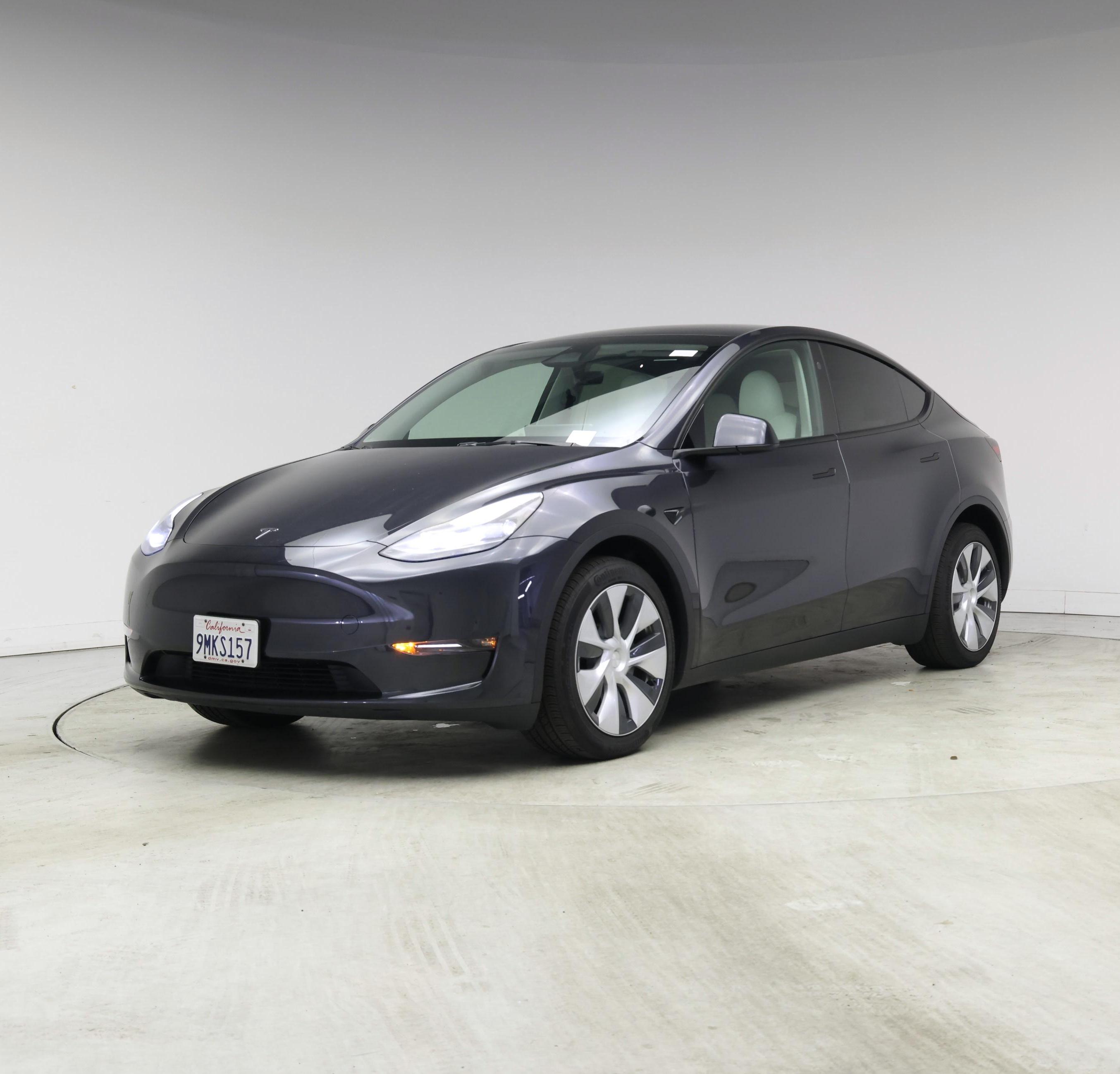 Thumbnail: 2024 Tesla Model Y - 4