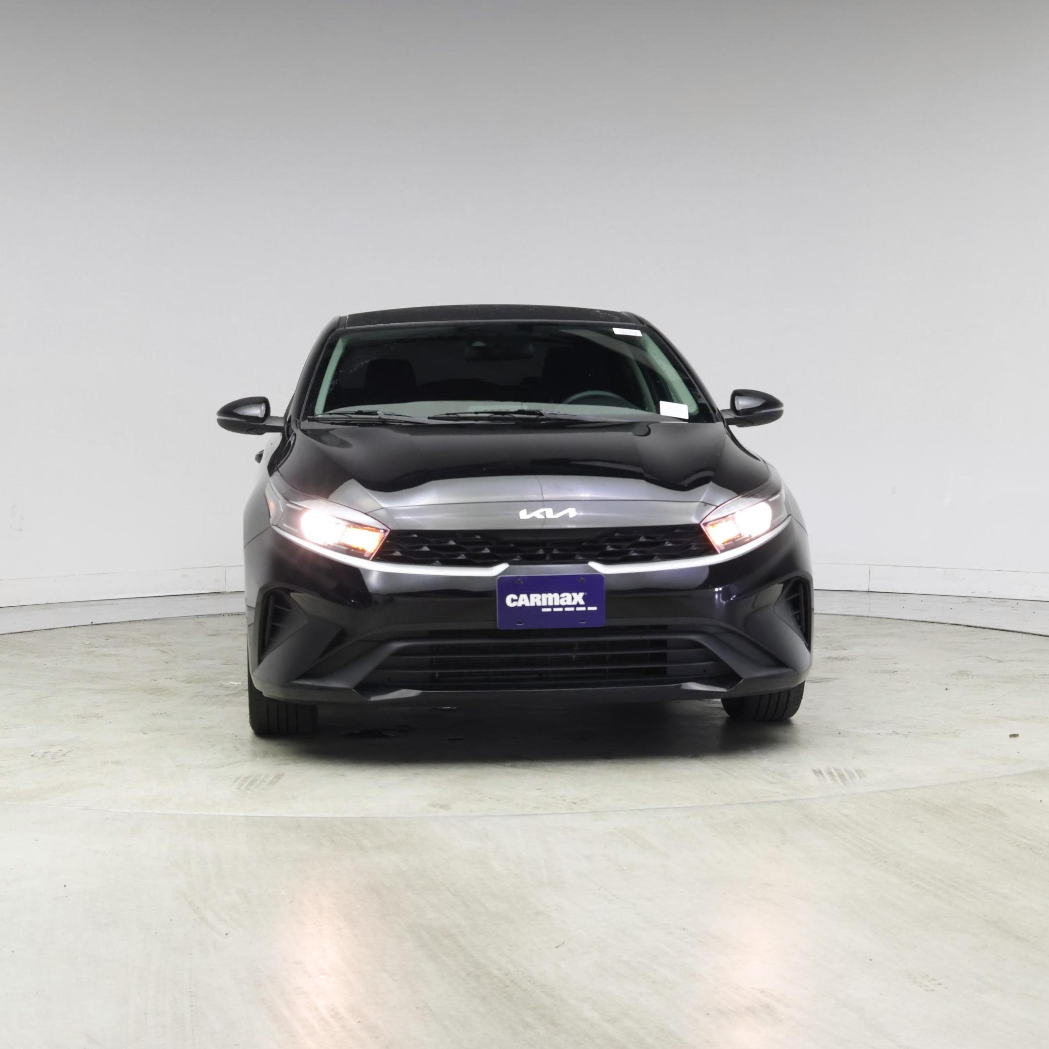 Thumbnail: 2023 Kia Forte - 5