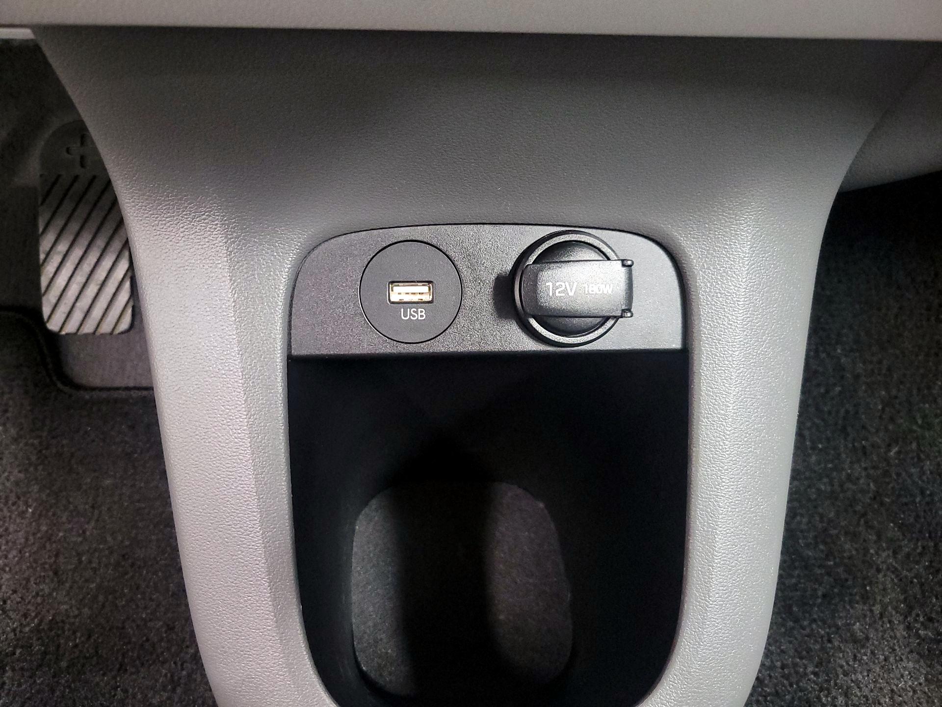 Thumbnail: 2022 Hyundai Ioniq 5 - 19