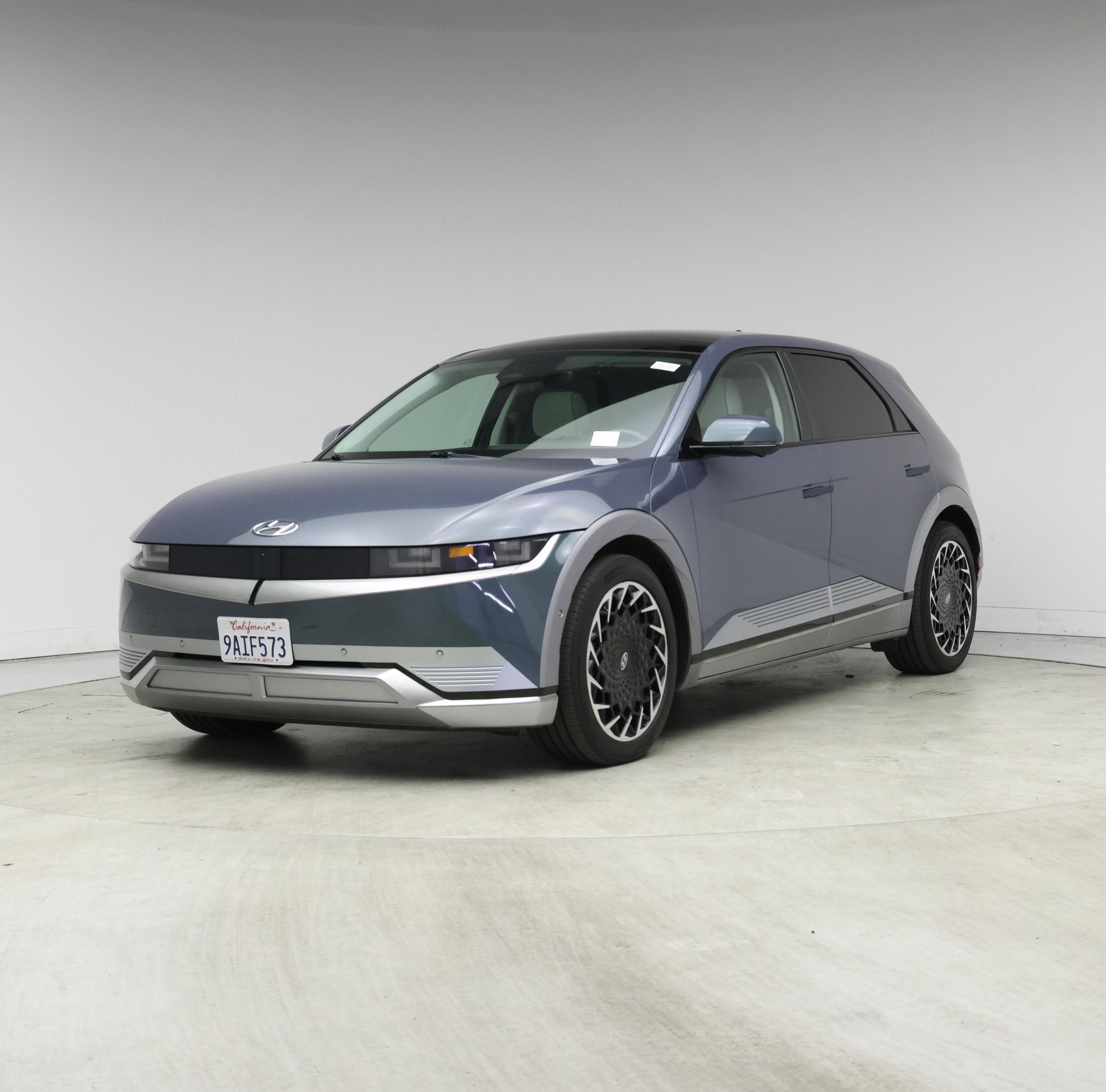 Thumbnail: 2022 Hyundai Ioniq 5 - 4