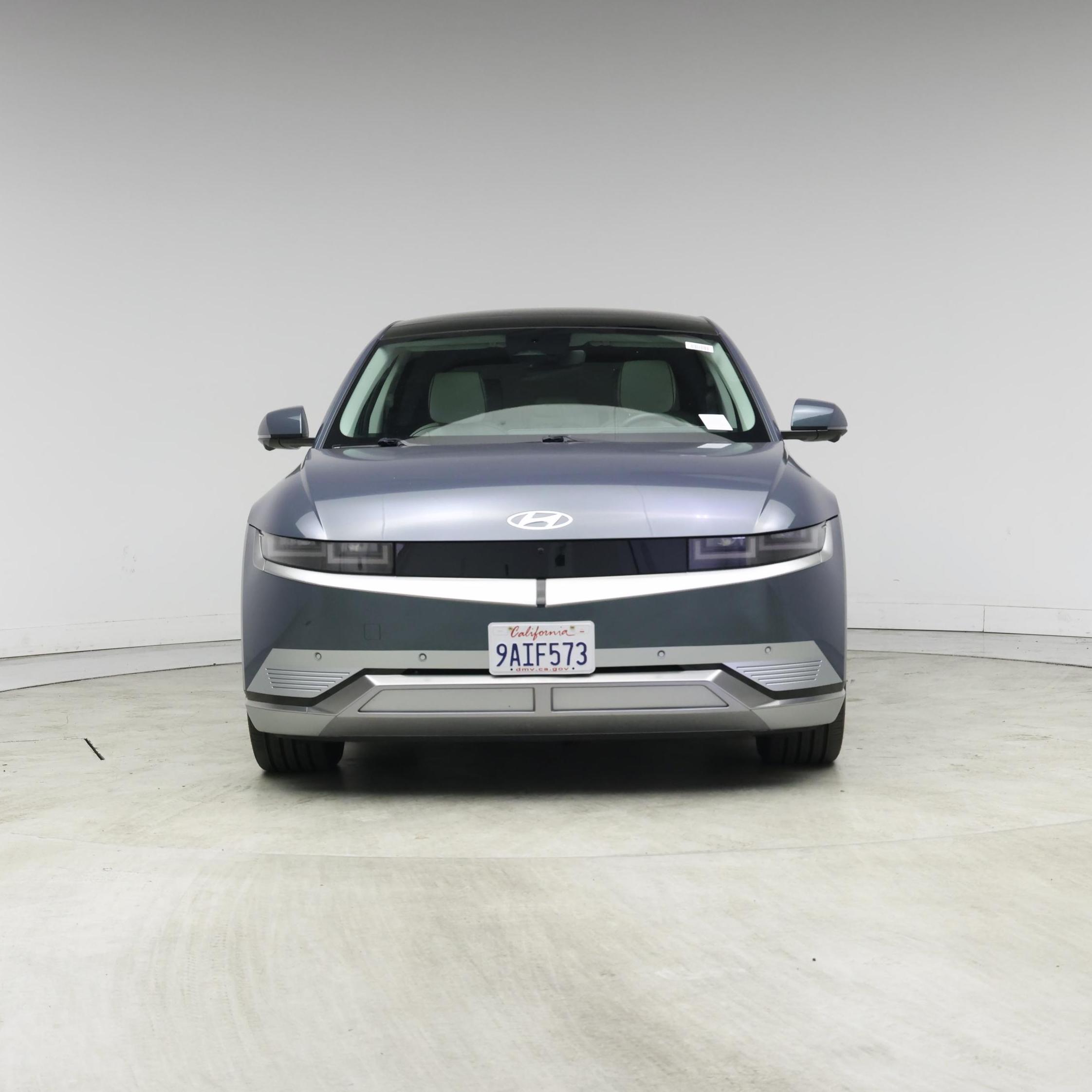 Thumbnail: 2022 Hyundai Ioniq 5 - 5