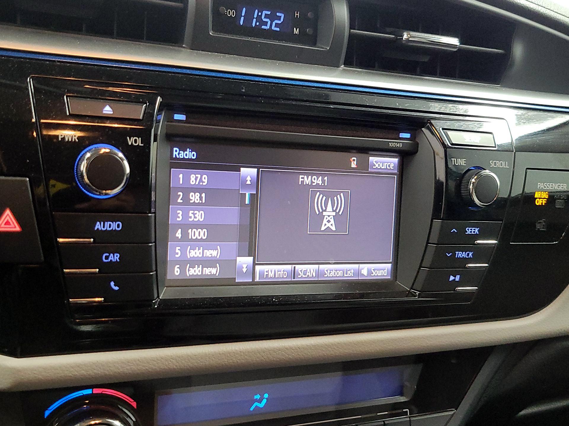 Thumbnail: 2014 Toyota Corolla - 15