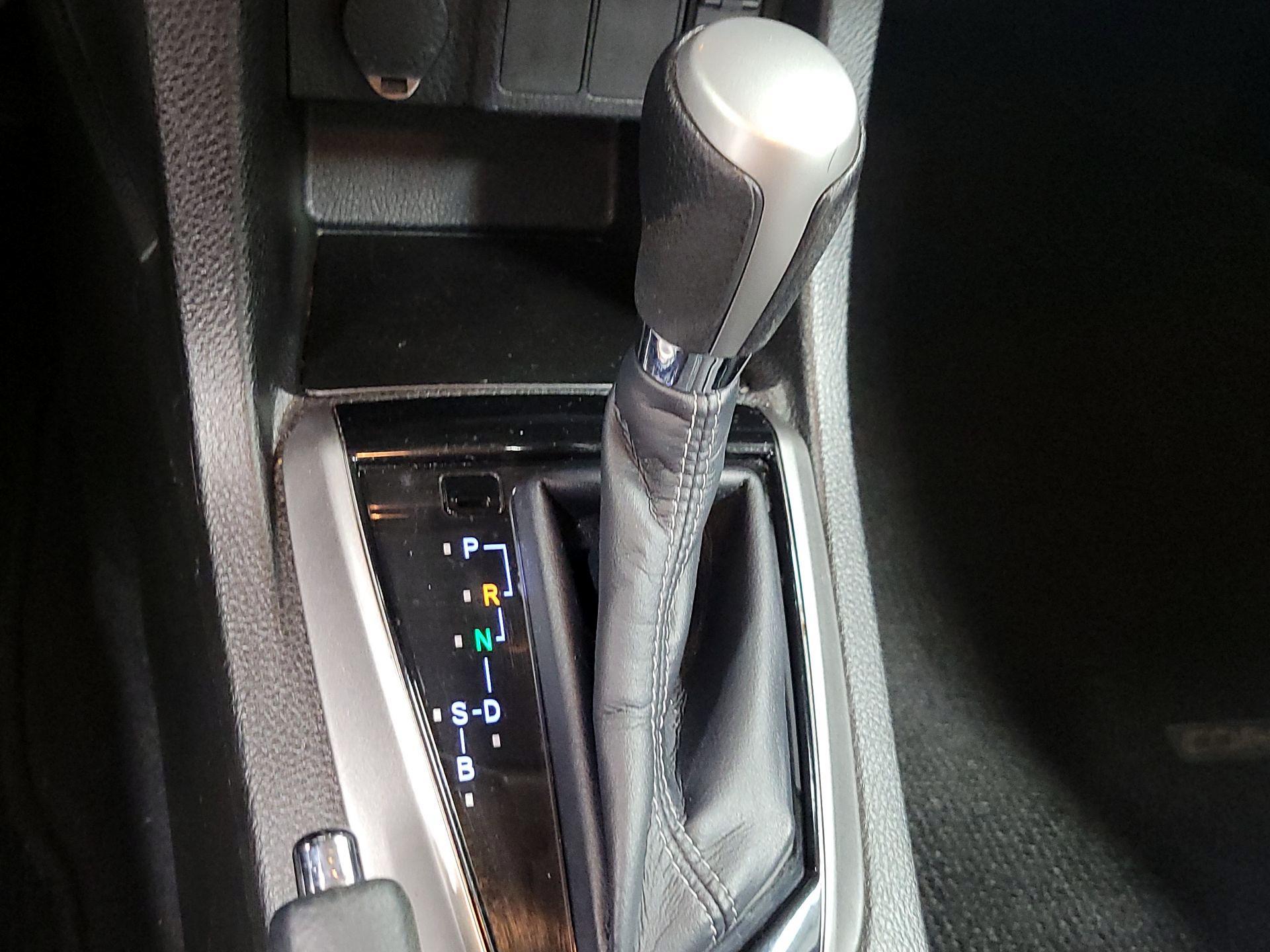 Thumbnail: 2014 Toyota Corolla - 17