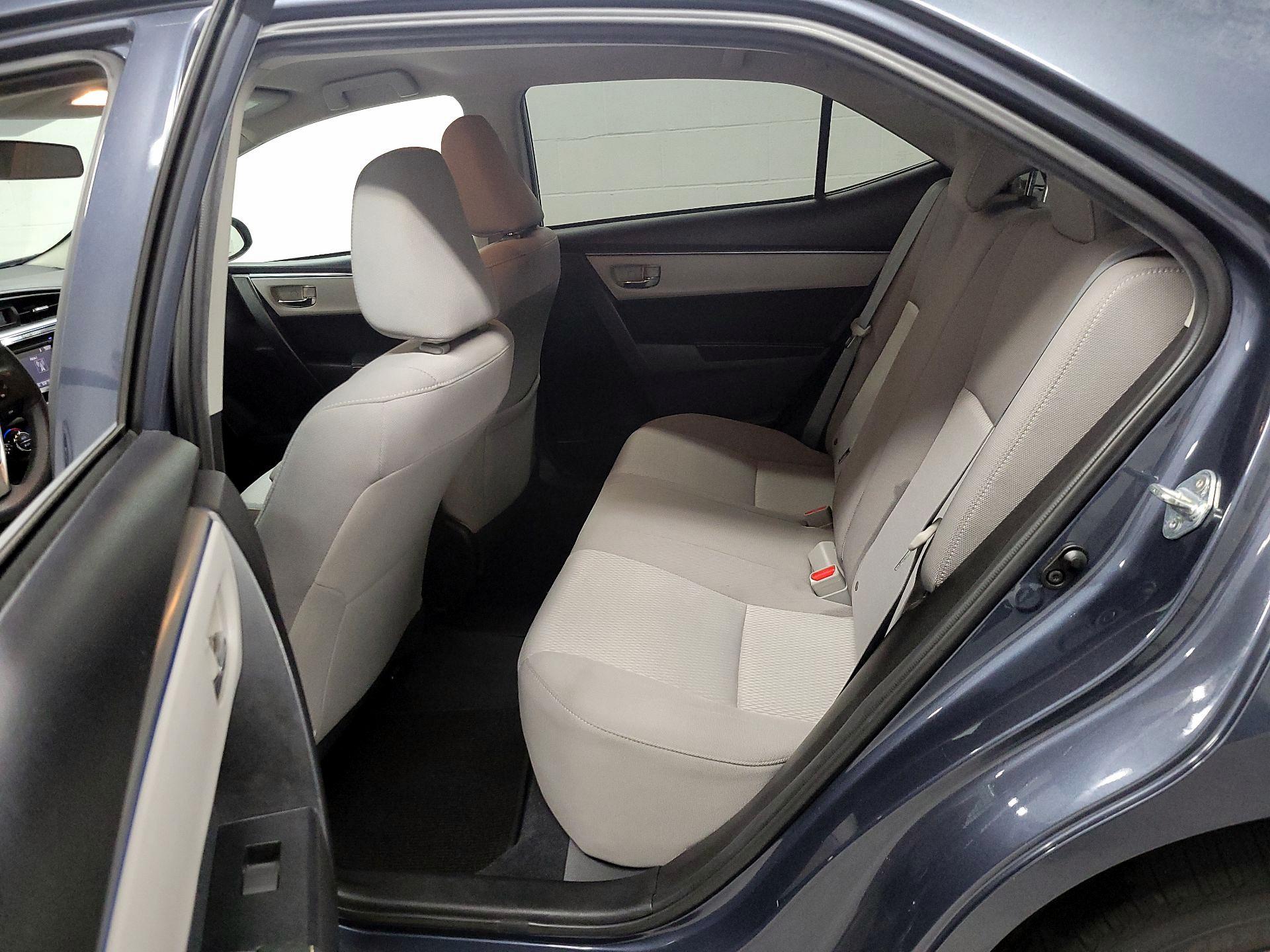 Thumbnail: 2014 Toyota Corolla - 18