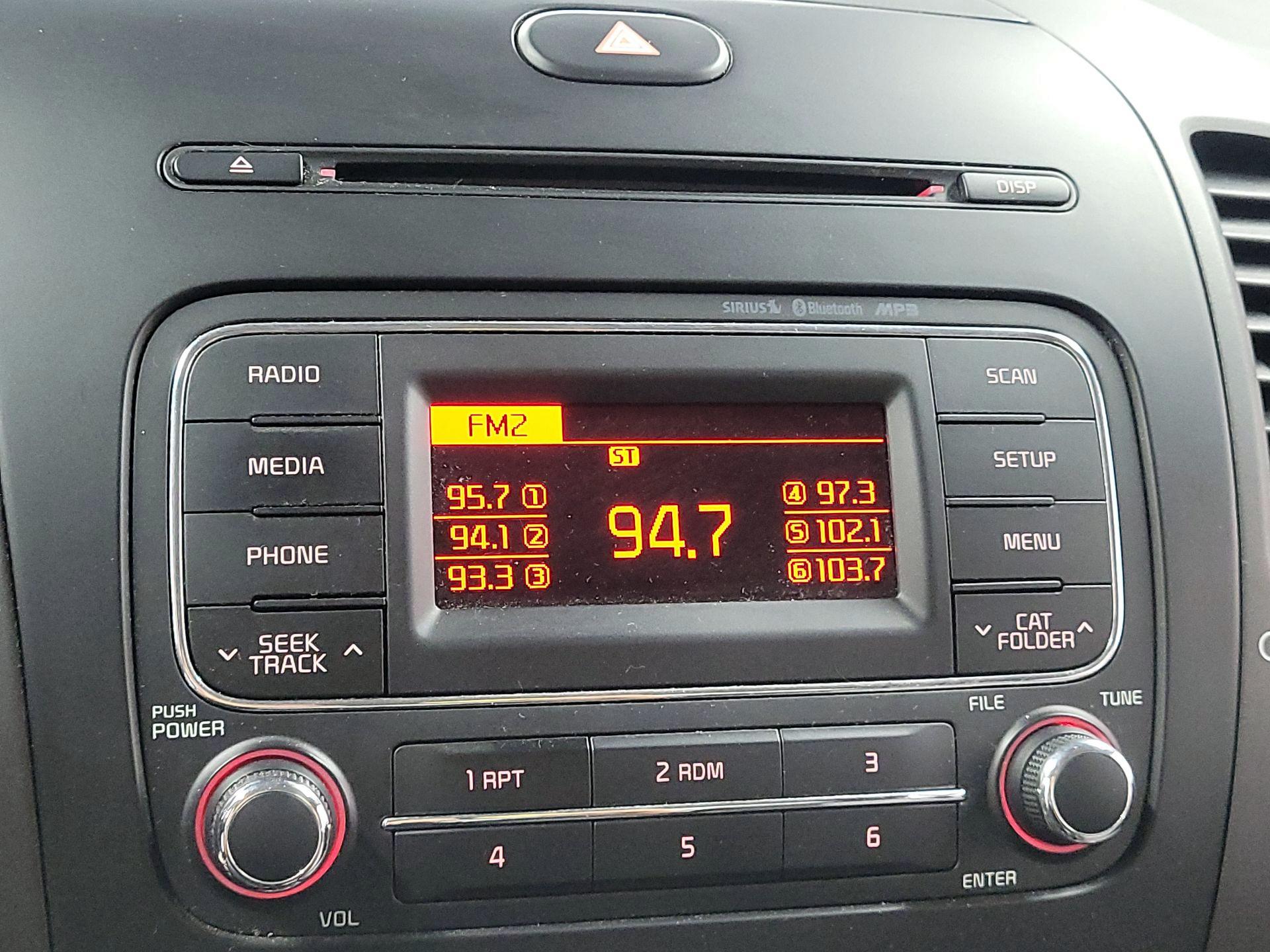 Thumbnail: 2015 Kia Forte - 15