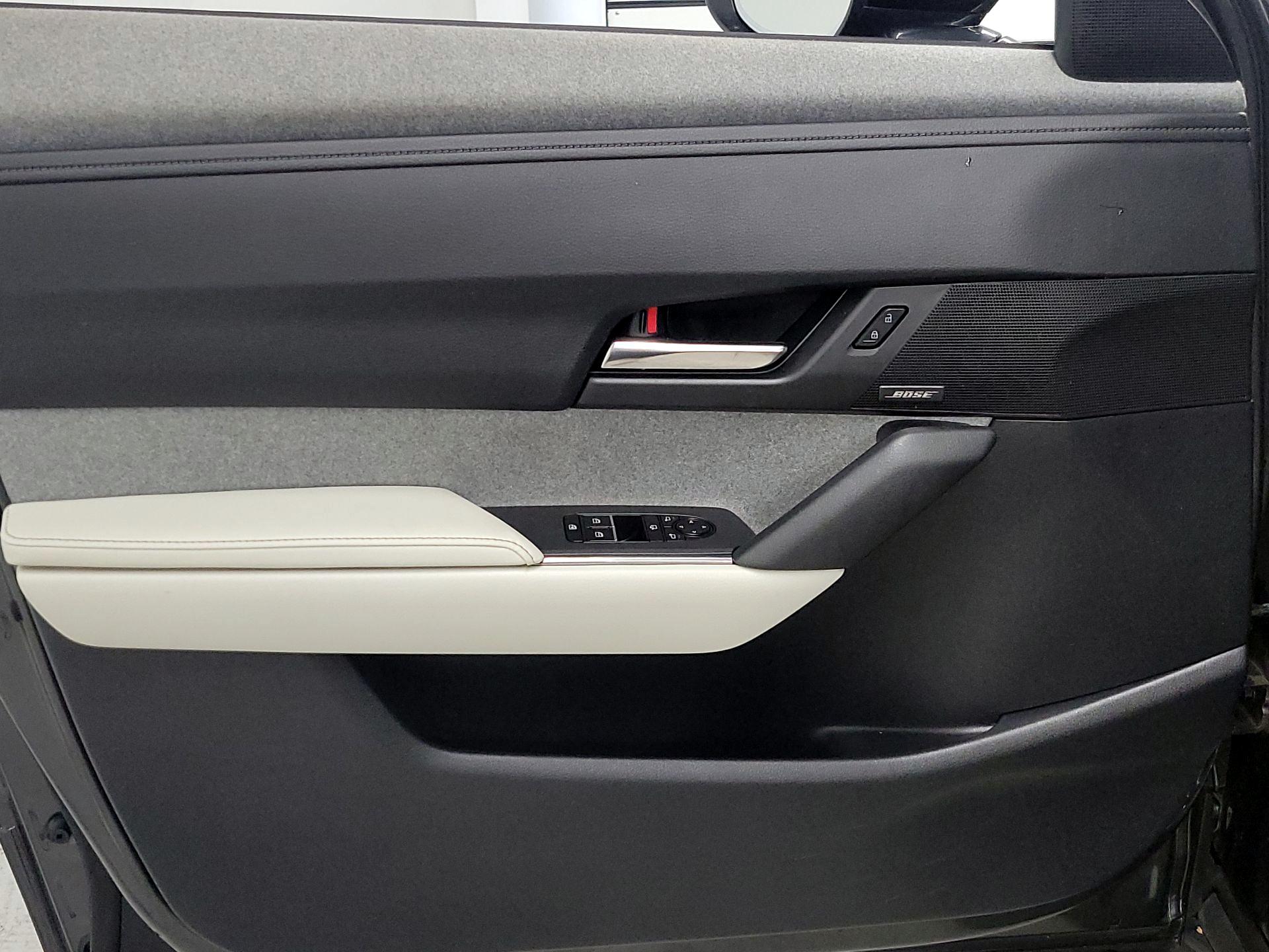 Thumbnail: 2022 Mazda MX-30 - 12