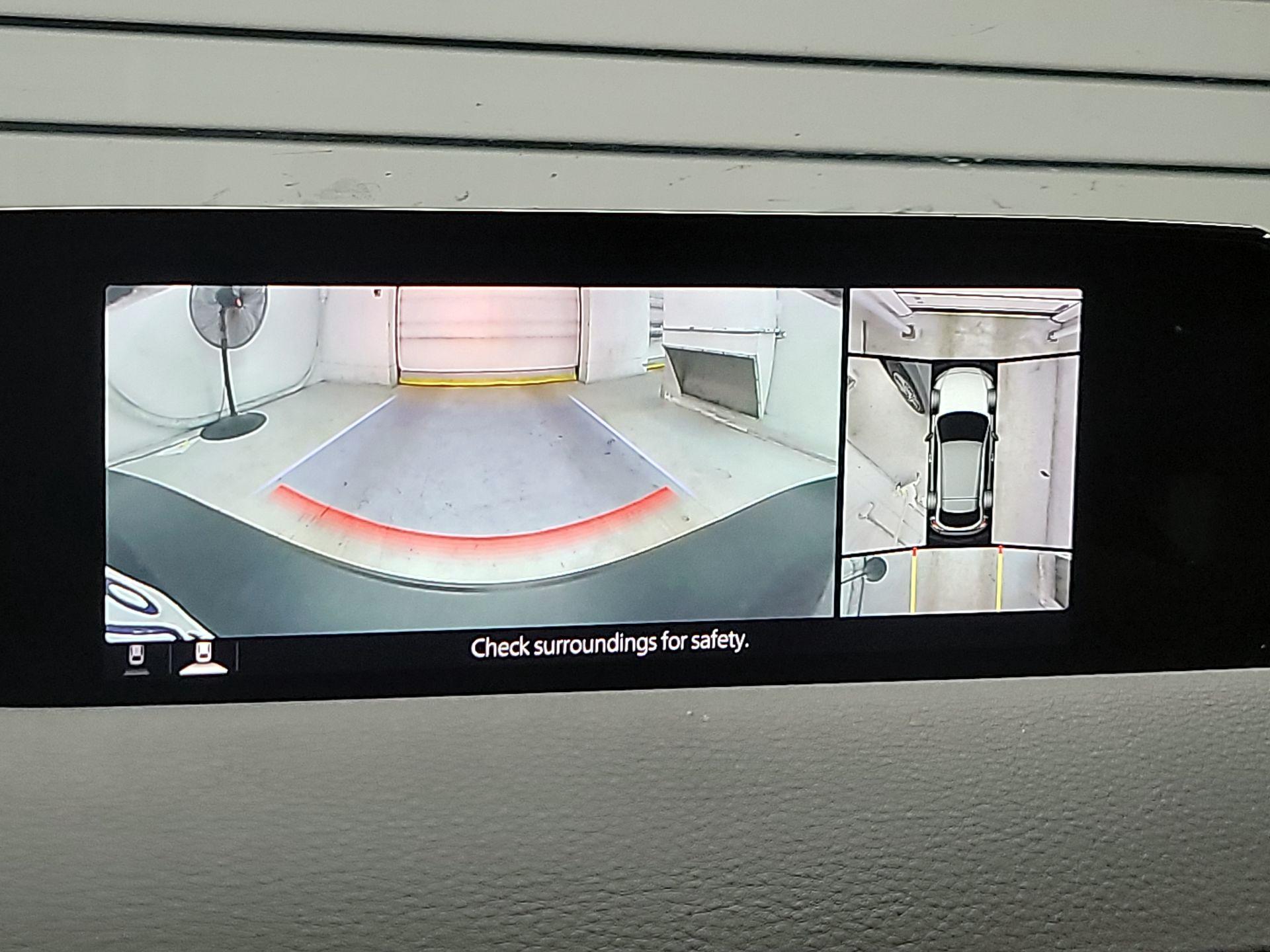 Thumbnail: 2022 Mazda MX-30 - 14