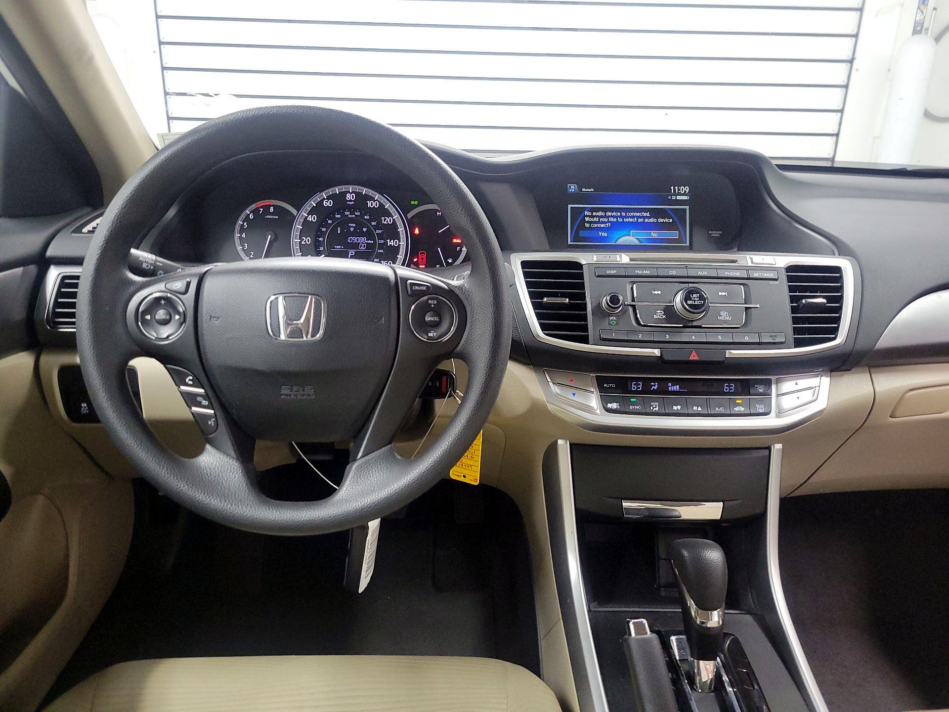 Thumbnail: 2015 Honda Accord - 9
