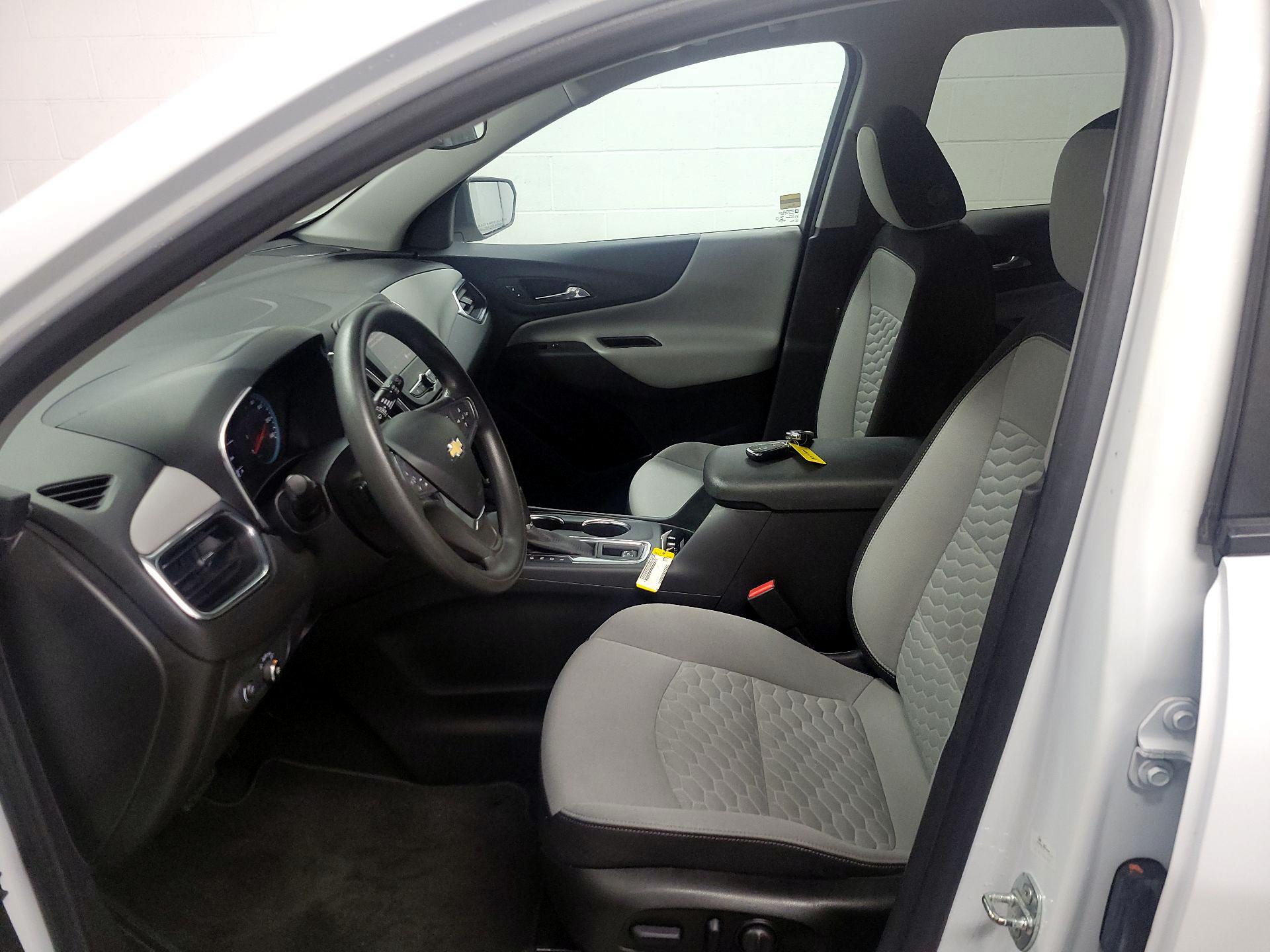 Thumbnail: 2021 Chevrolet Equinox - 11