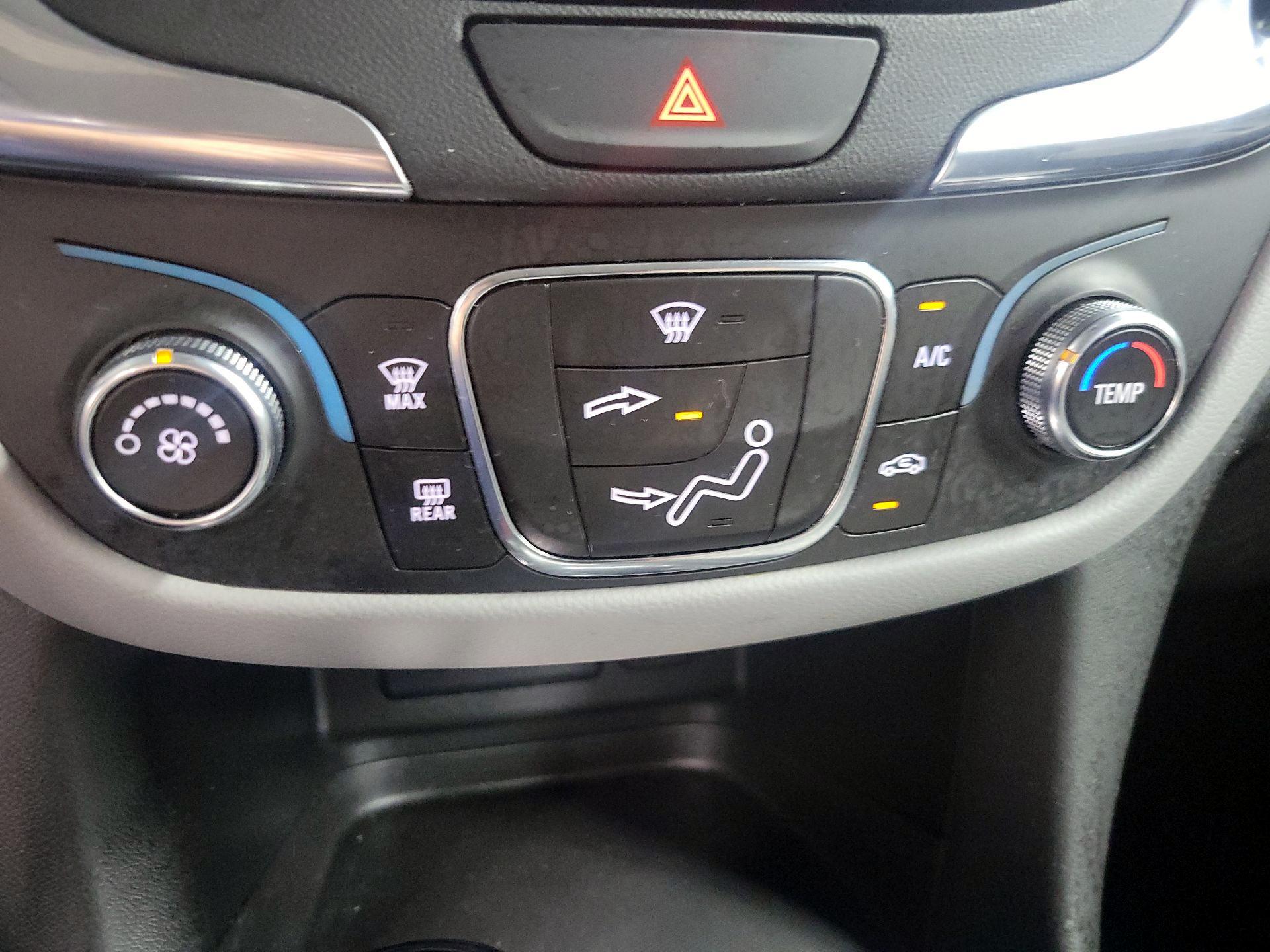 Thumbnail: 2021 Chevrolet Equinox - 16