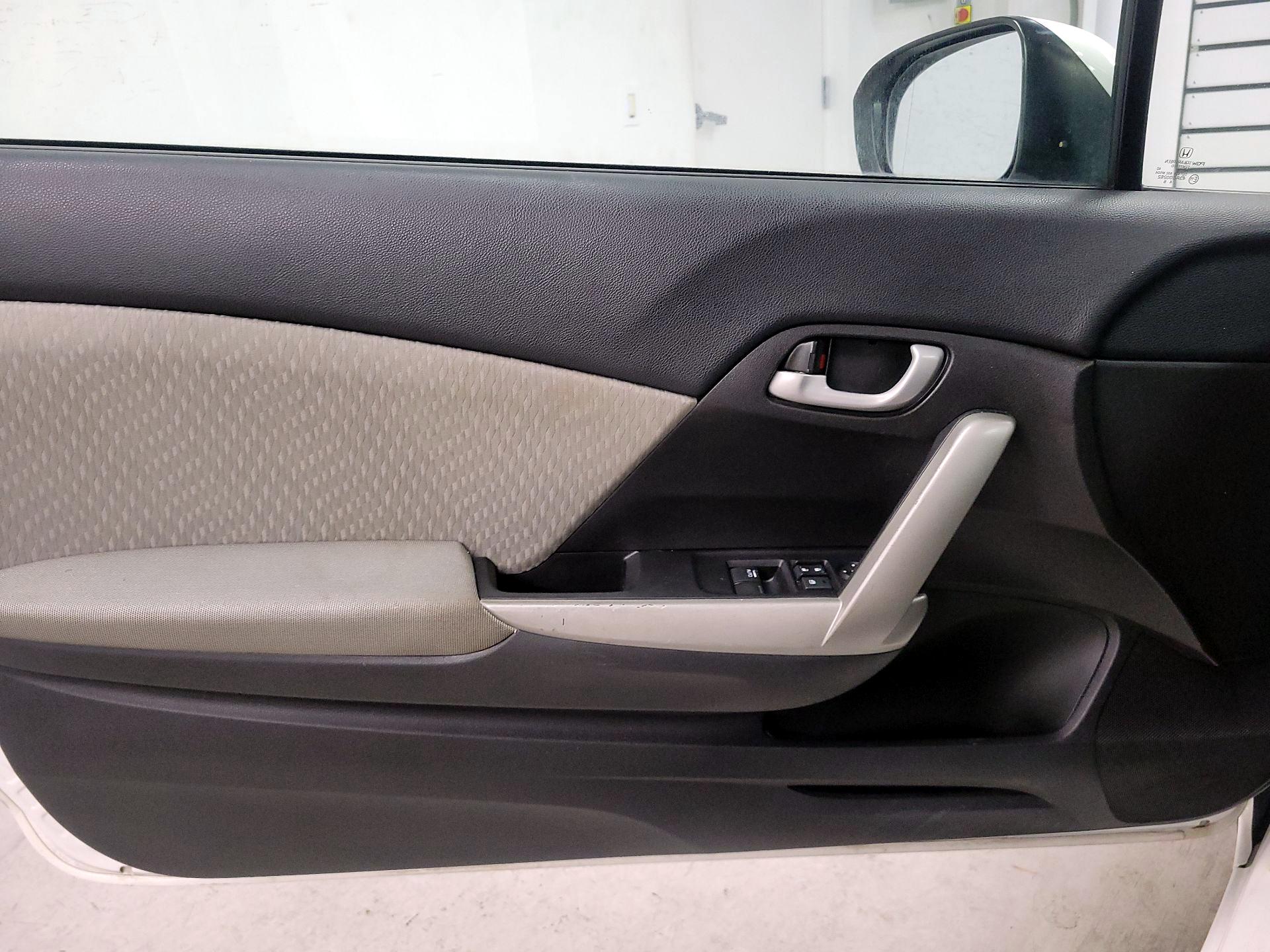 Thumbnail: 2015 Honda Civic - 12