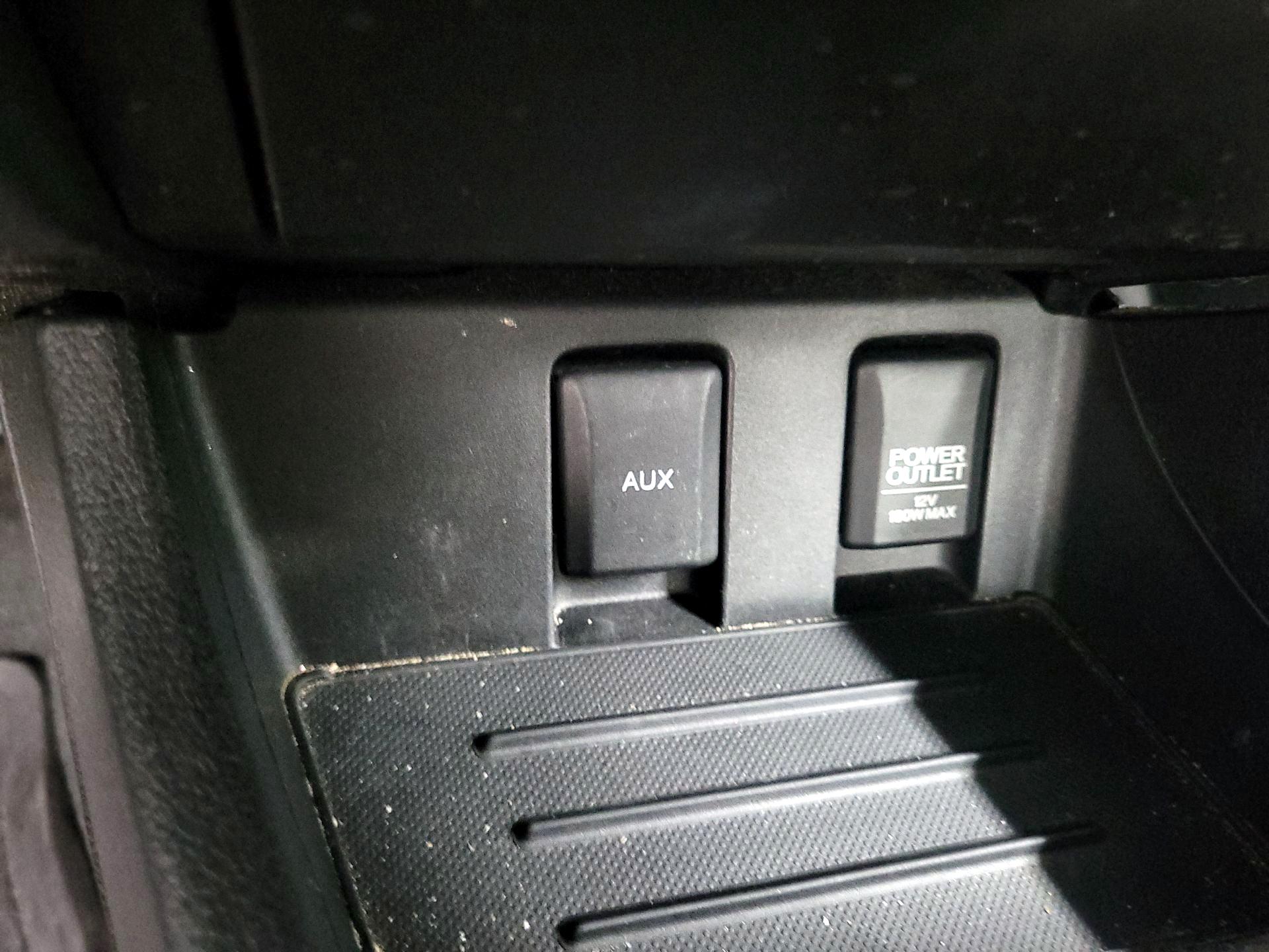 Thumbnail: 2015 Honda Civic - 18