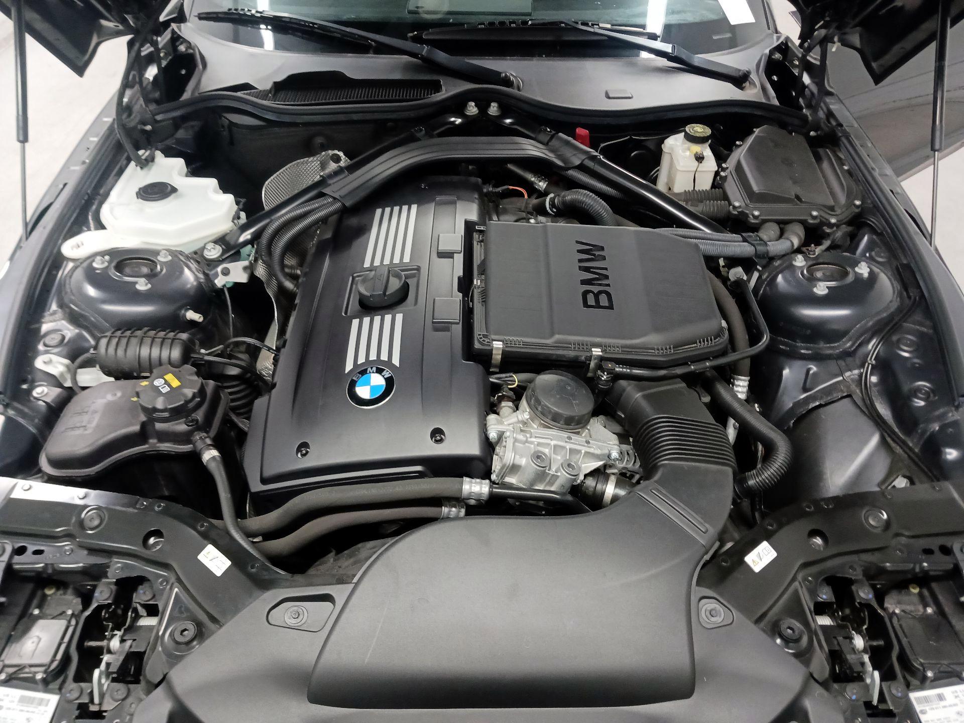 Thumbnail: 2016 BMW Z4 - 15