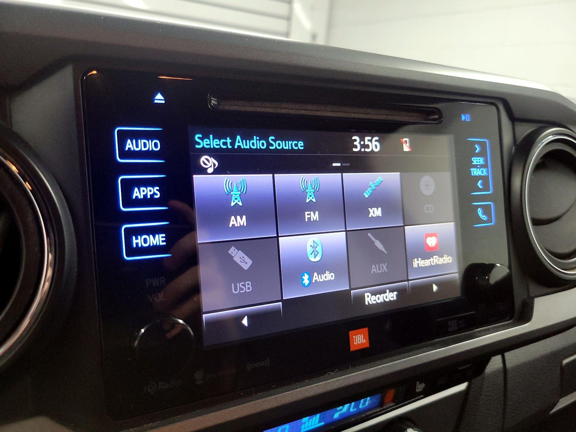 Thumbnail: 2017 Toyota Tacoma - 15