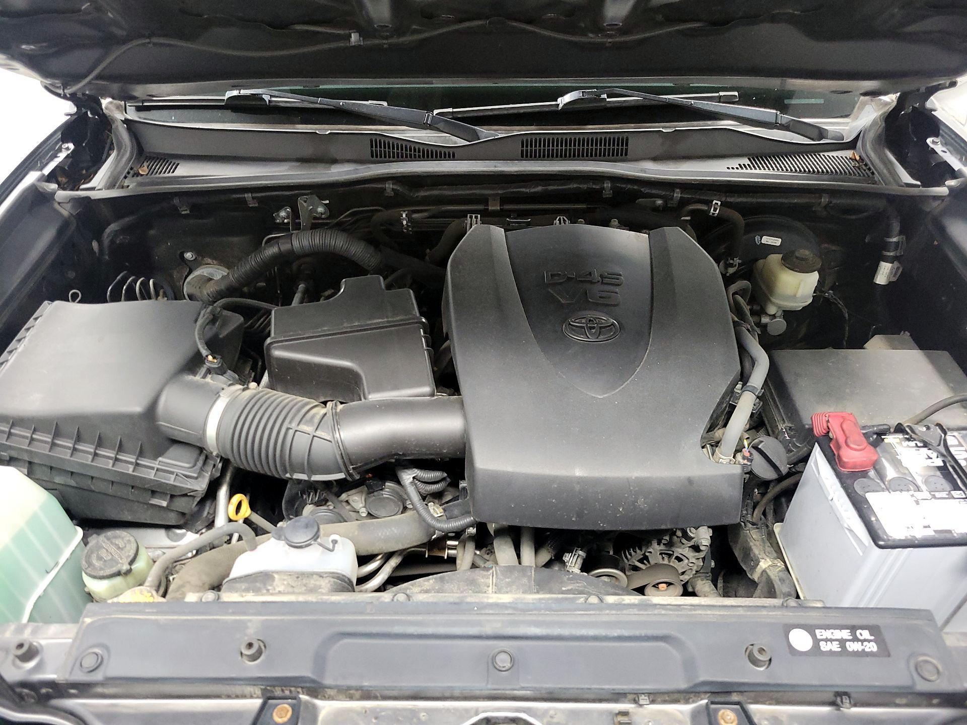 Thumbnail: 2017 Toyota Tacoma - 20