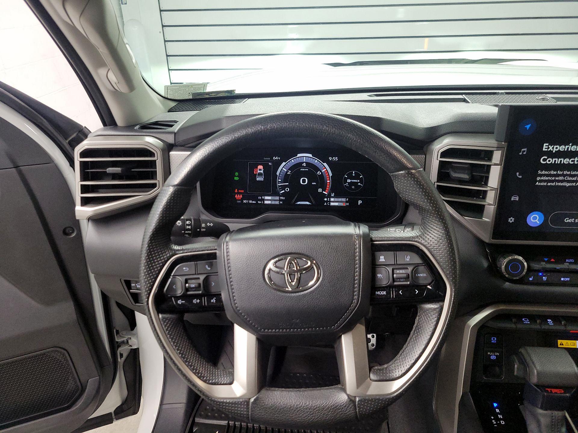 Thumbnail: 2024 Toyota Tundra - 10