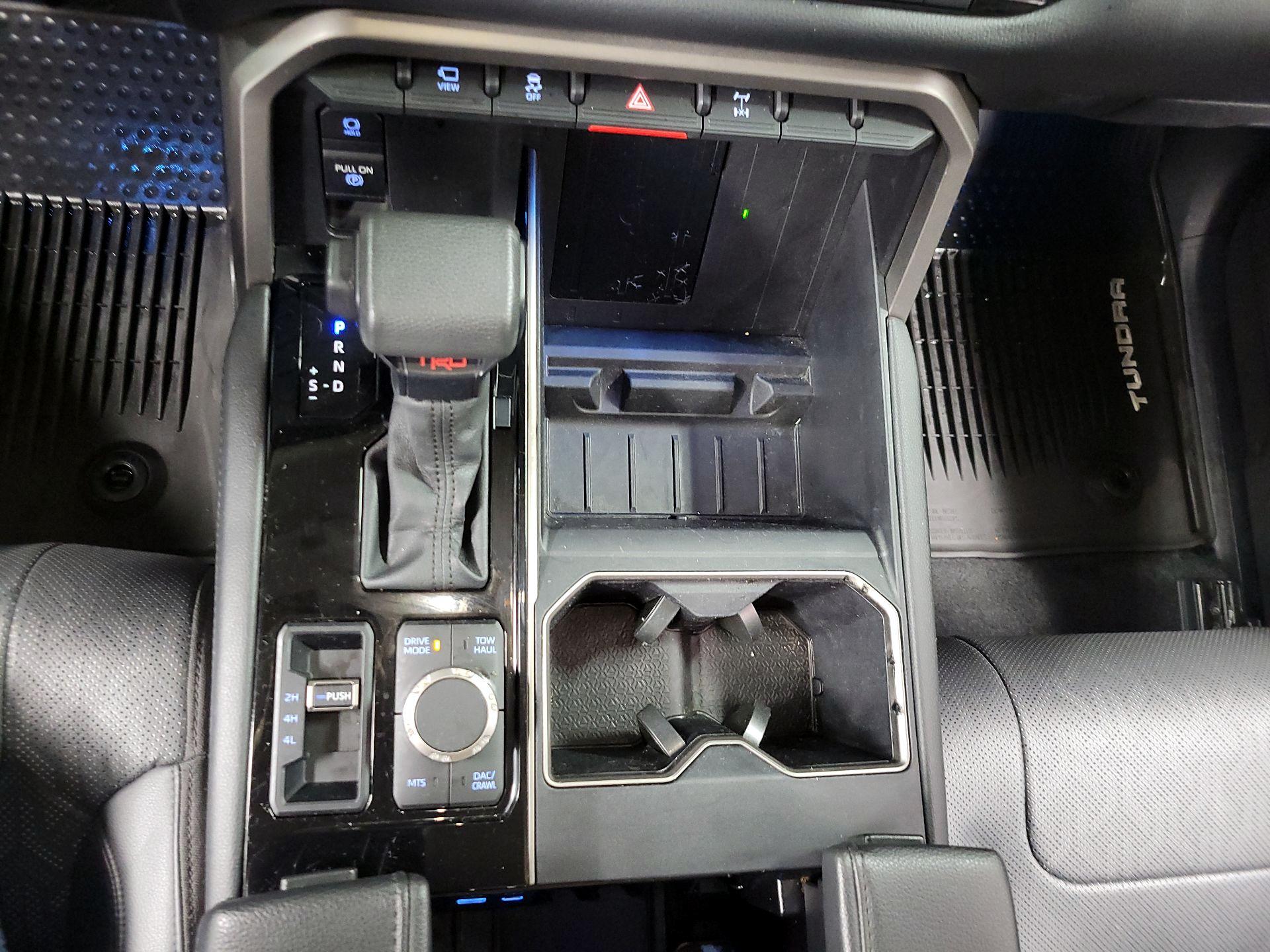 Thumbnail: 2024 Toyota Tundra - 17