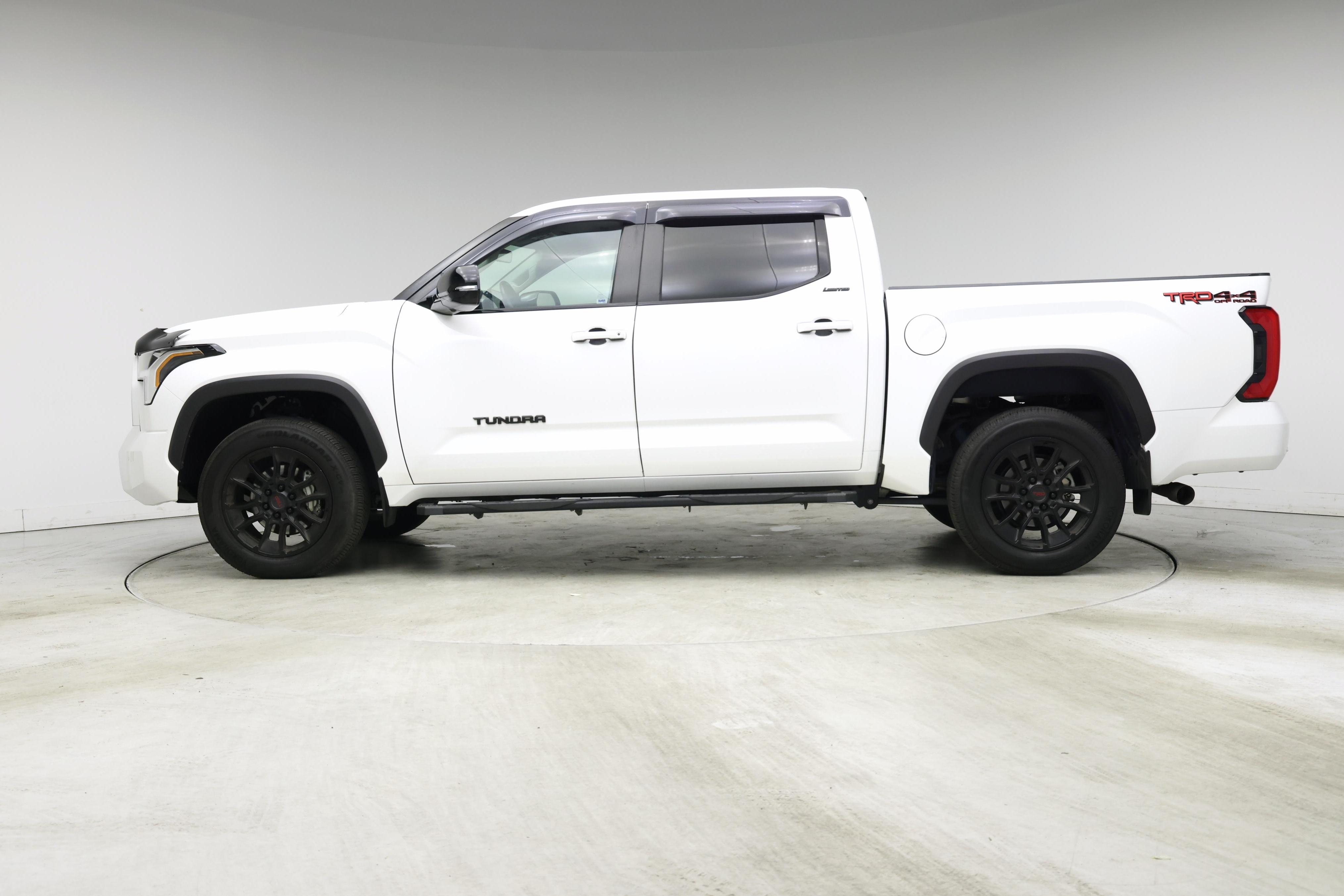 Thumbnail: 2024 Toyota Tundra - 3